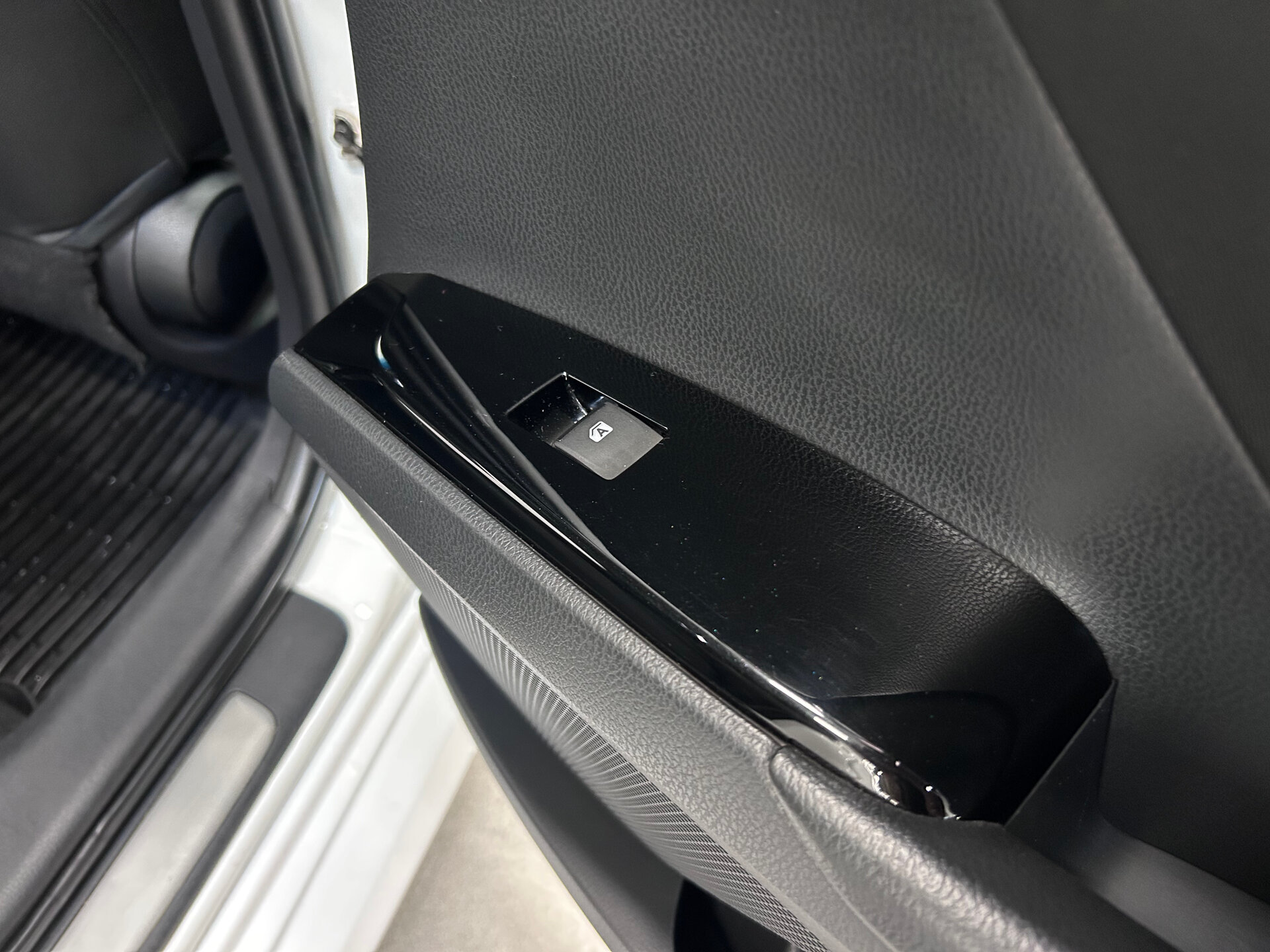 Toyota Camry 2018 11
