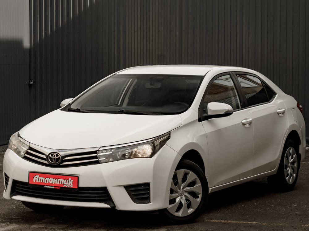 Купить Toyota Corolla 1.6 MT (122 л.с.), 2013 в Екатеренбурге