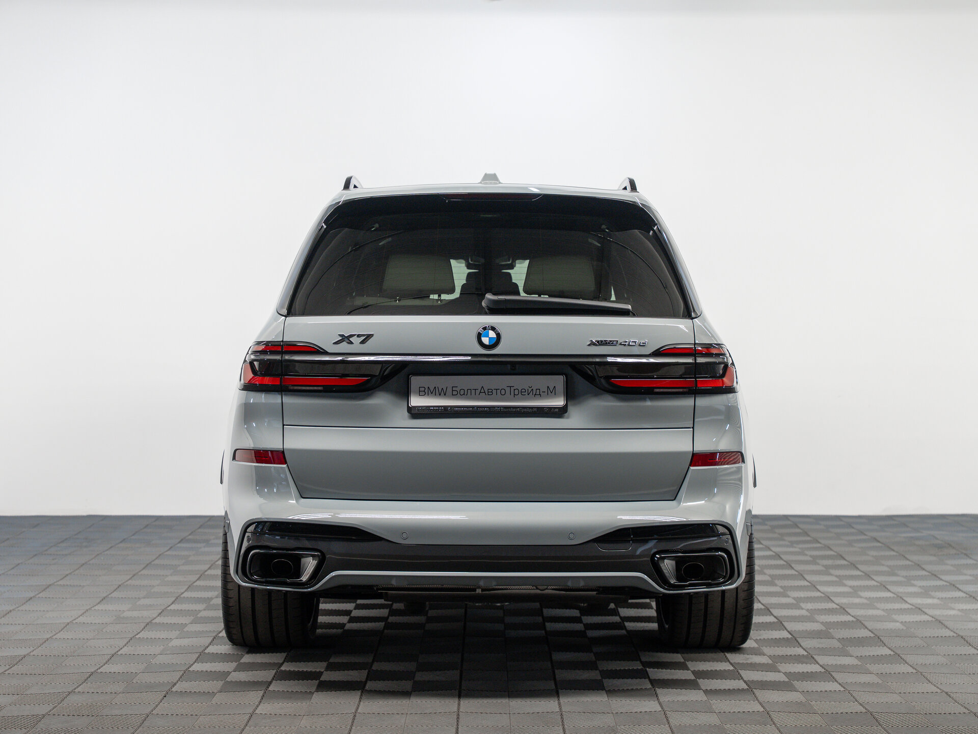 Автомобиль BMW X7 40d 3.0d AT (340 л.с.) 4WD - 7