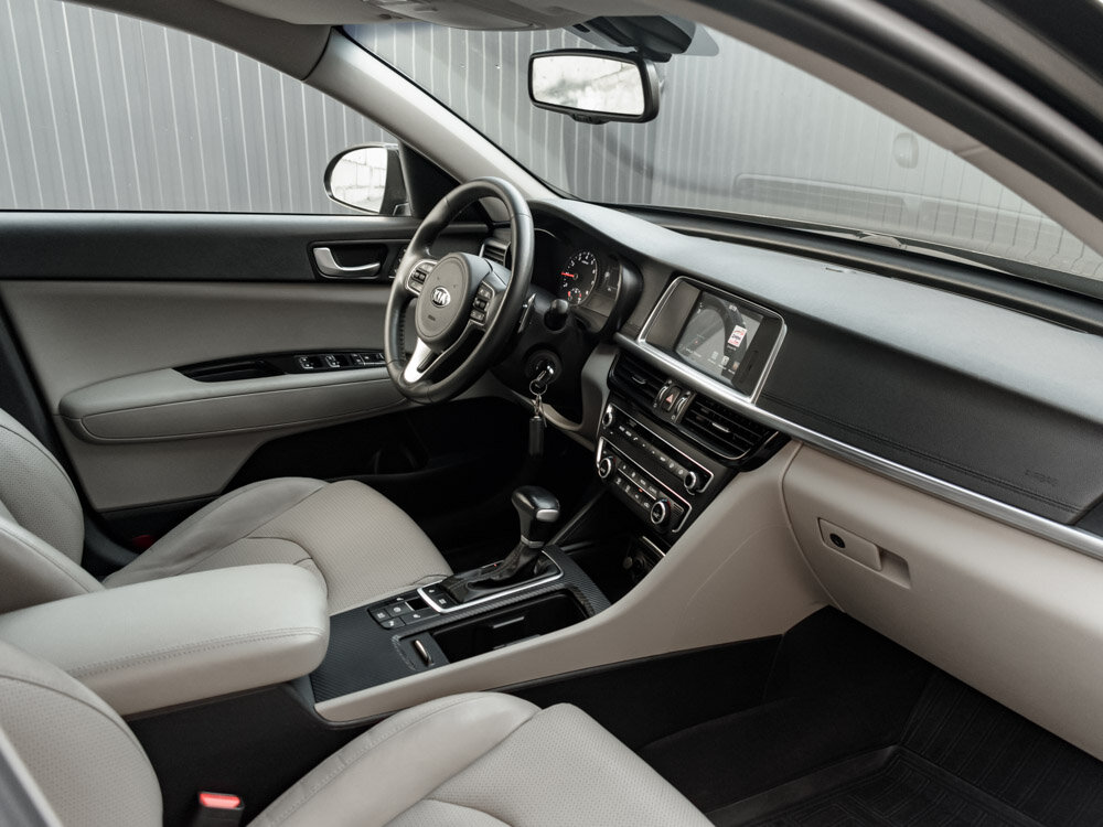 Купить Kia Optima 2.0 AT (150 л.с.), 2017 в Екатеренбурге