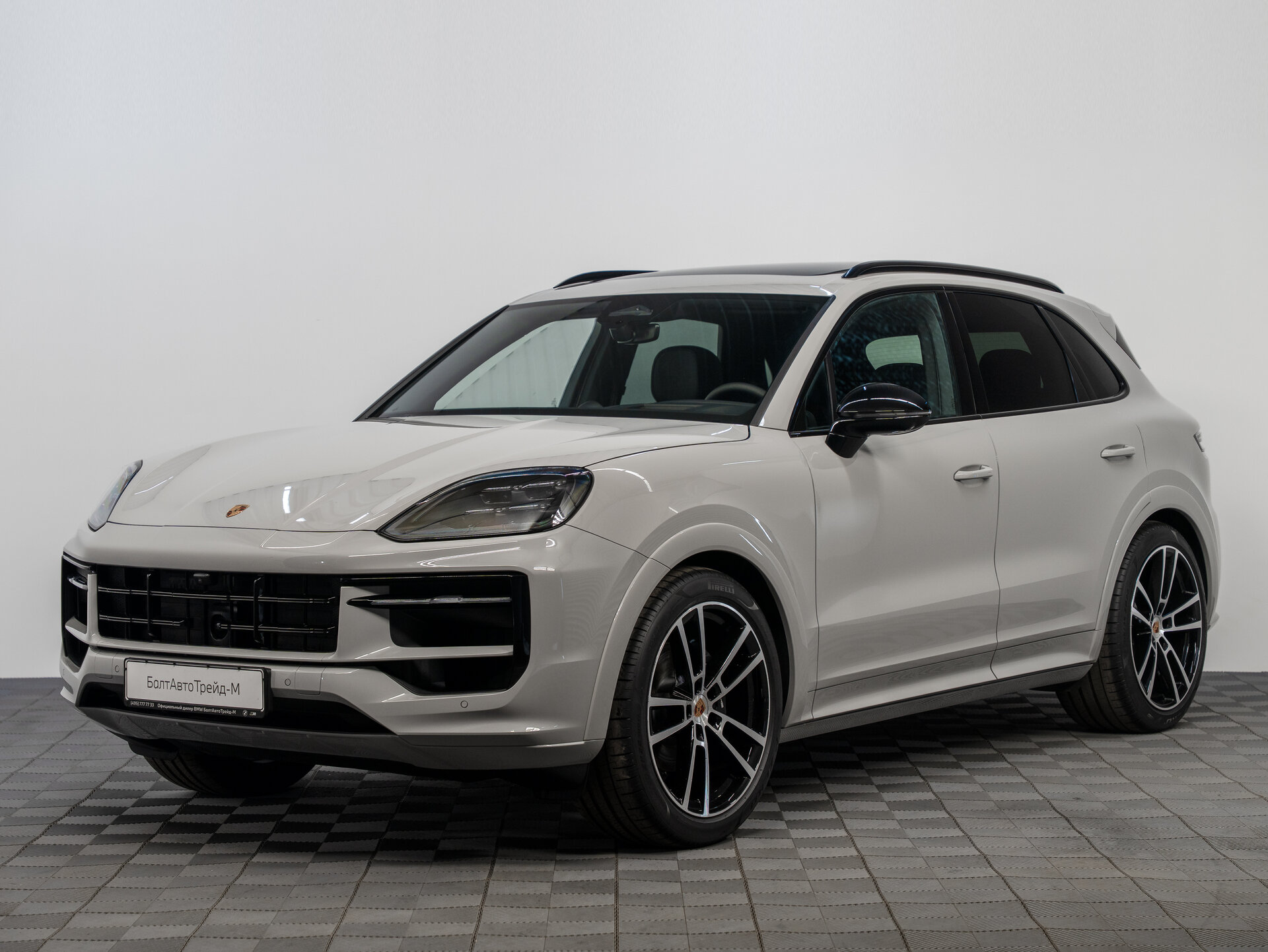 Автомобиль Porsche Cayenne 3.0 AT (353 л.с.) 4WD - 1