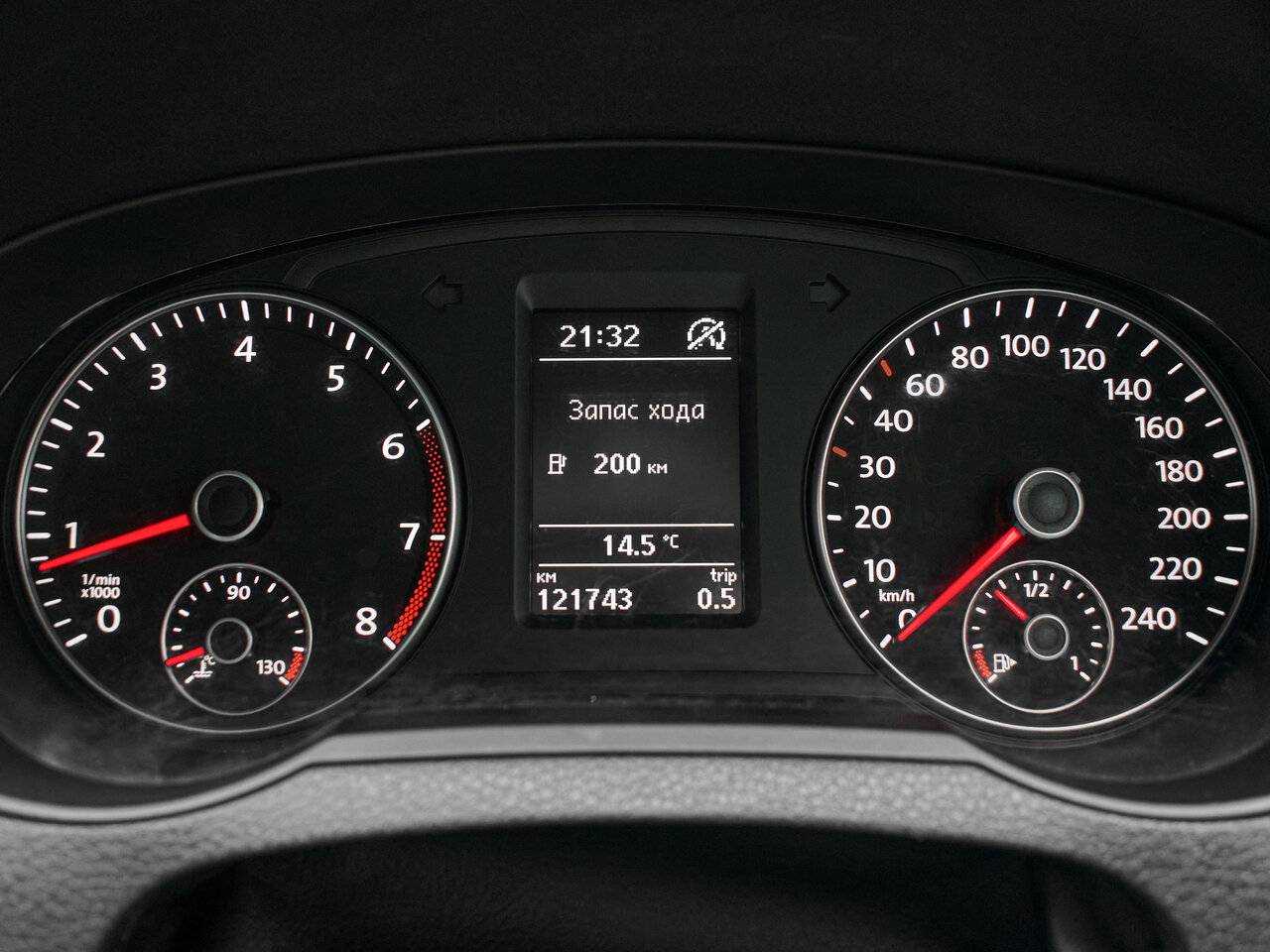 Купить Volkswagen Sharan 1.4 AMT (150 л.с.), 2012 в Екатеренбурге