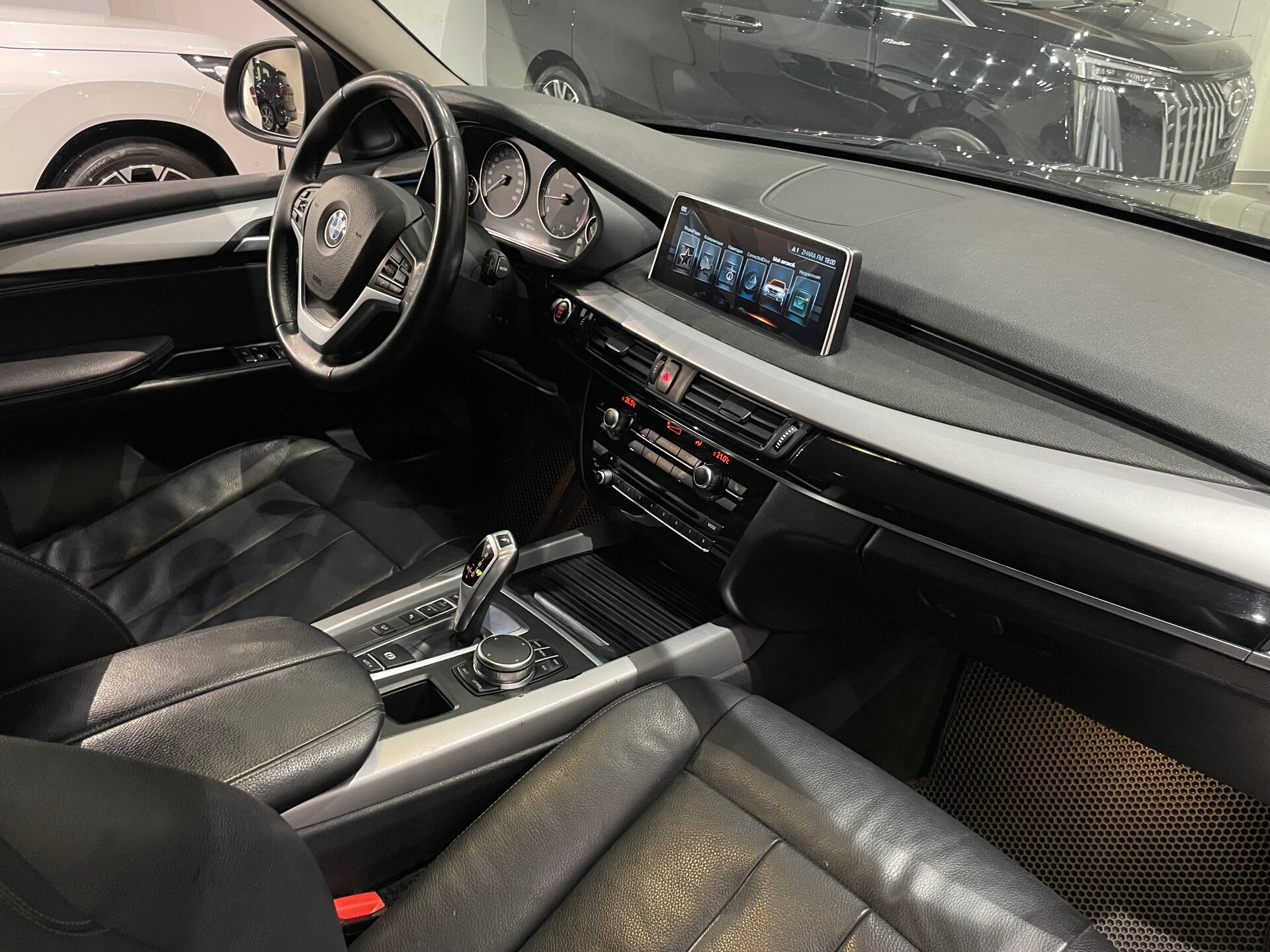 Автомобиль BMW X5 25d 3.0d AT (218 л.с.) 4WD - 11