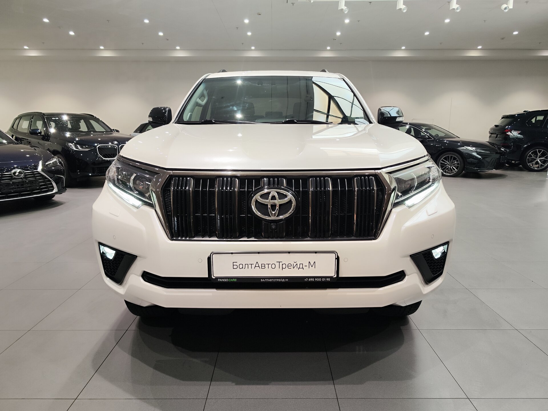Автомобиль Toyota Land Cruiser Prado 4.0 AT (249 л.с.) 4WD - 2