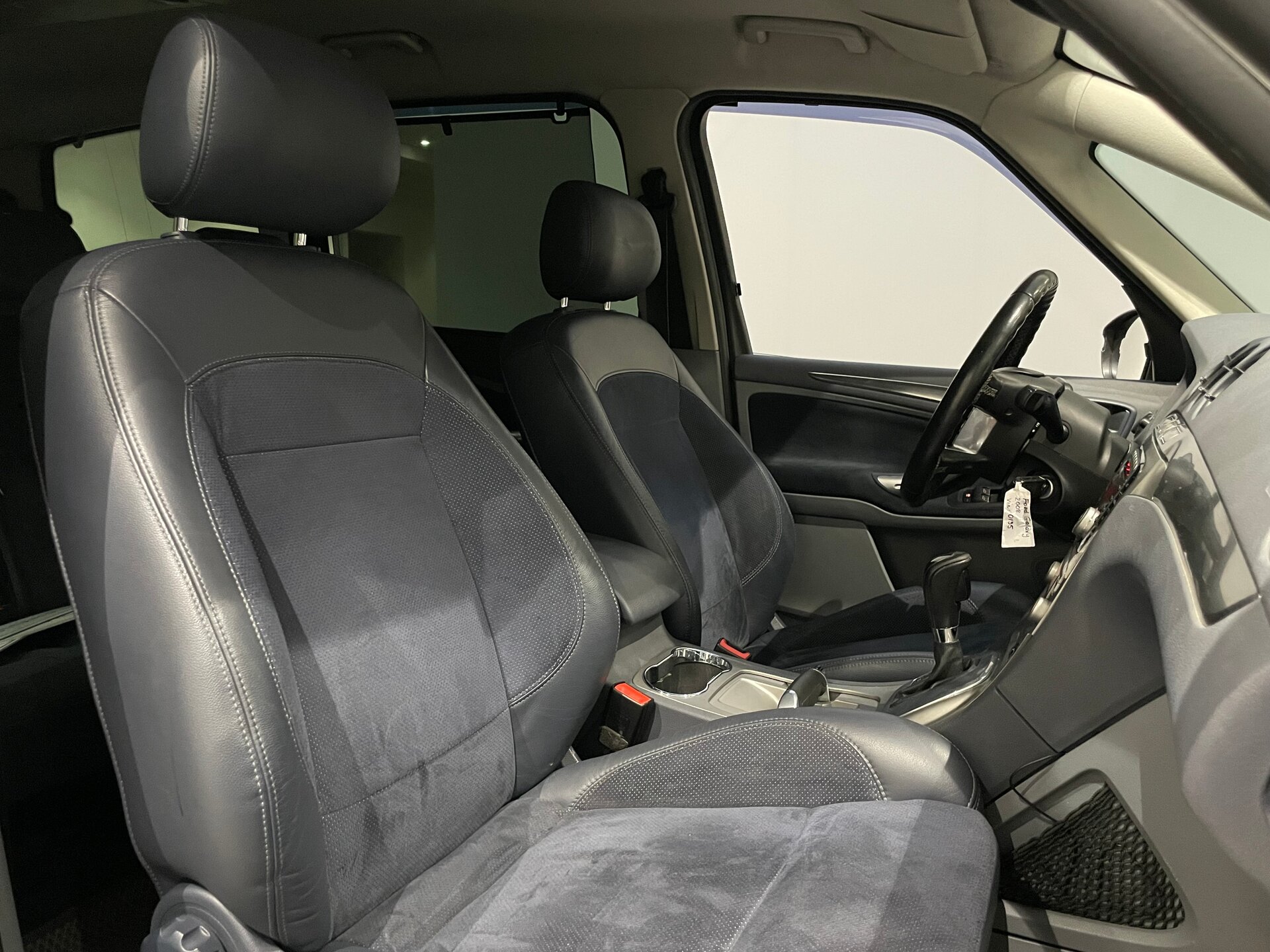 Автомобиль Ford Galaxy 2.3 AT (161 л.с.) - 13