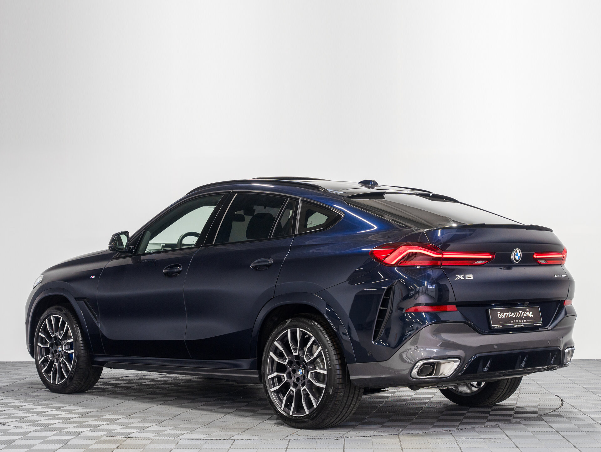 Автомобиль BMW X6 40i 3.0 AT (381 л.с.) 4WD - 10