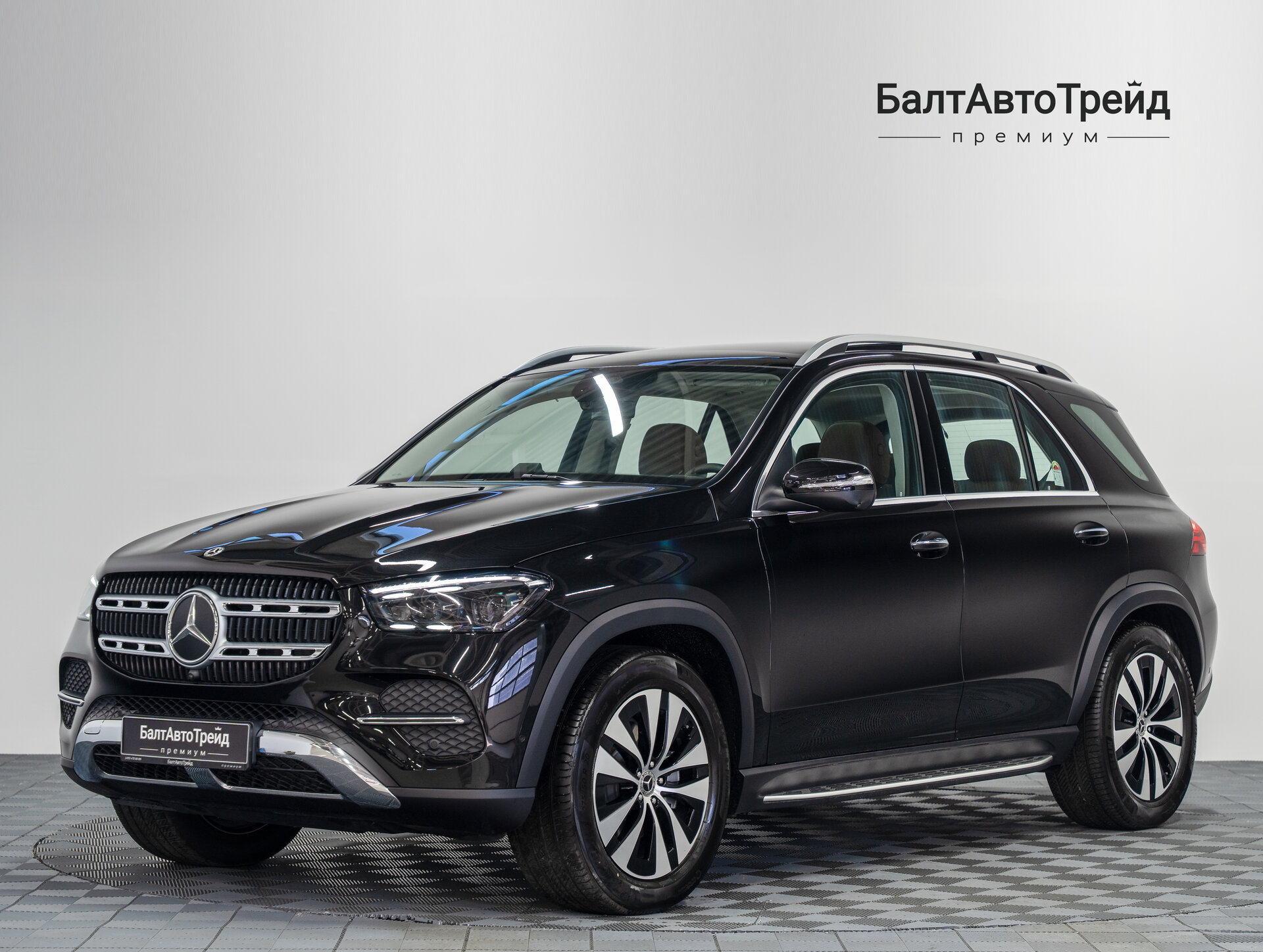 Автомобиль Mercedes-Benz GLE 350 2.0 AT (258 л.с.) 4WD - 1