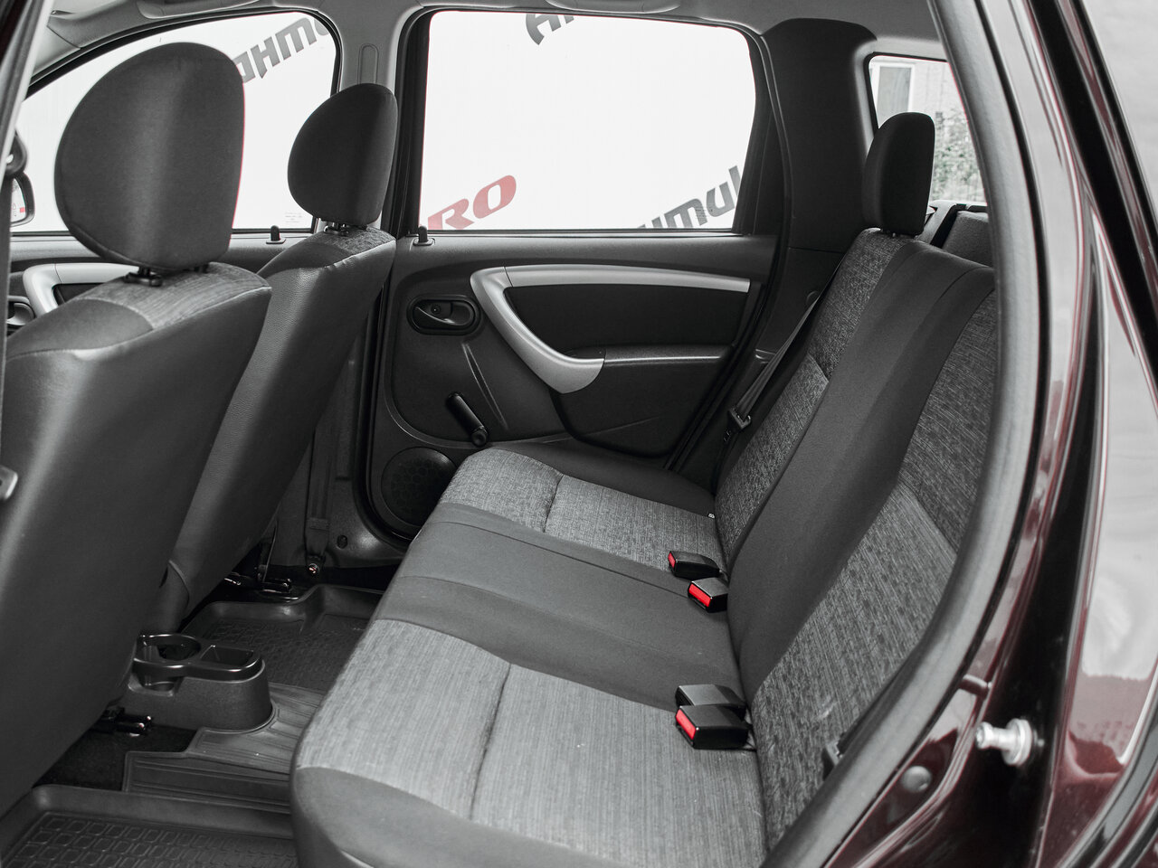 Купить Renault Duster 1.6 MT (102 л.с.), 2014 в Екатеренбурге