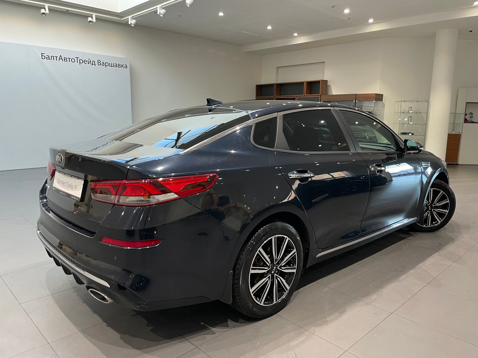 Автомобиль Kia Optima 2.0 AT (150 л.с.) - 6