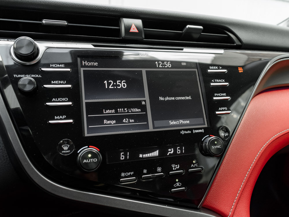 Купить Toyota Camry US Market 3.5 AT (301 л.с.), 2018 в Екатеренбурге
