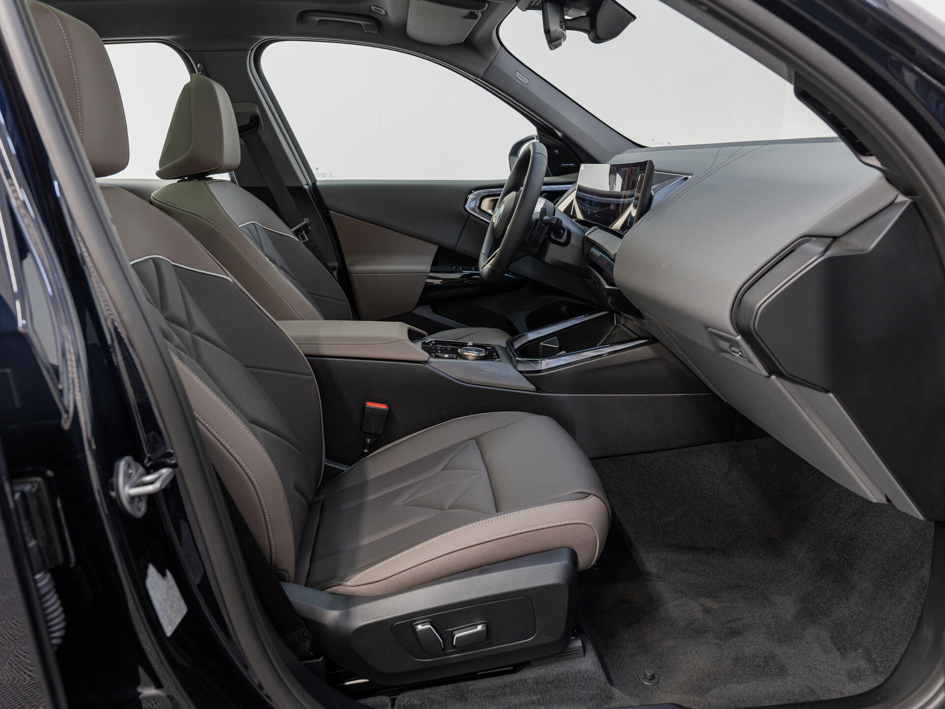 Автомобиль BMW X3 30L xDrive 2.0 AT (258 л.с.) 4WD - 10