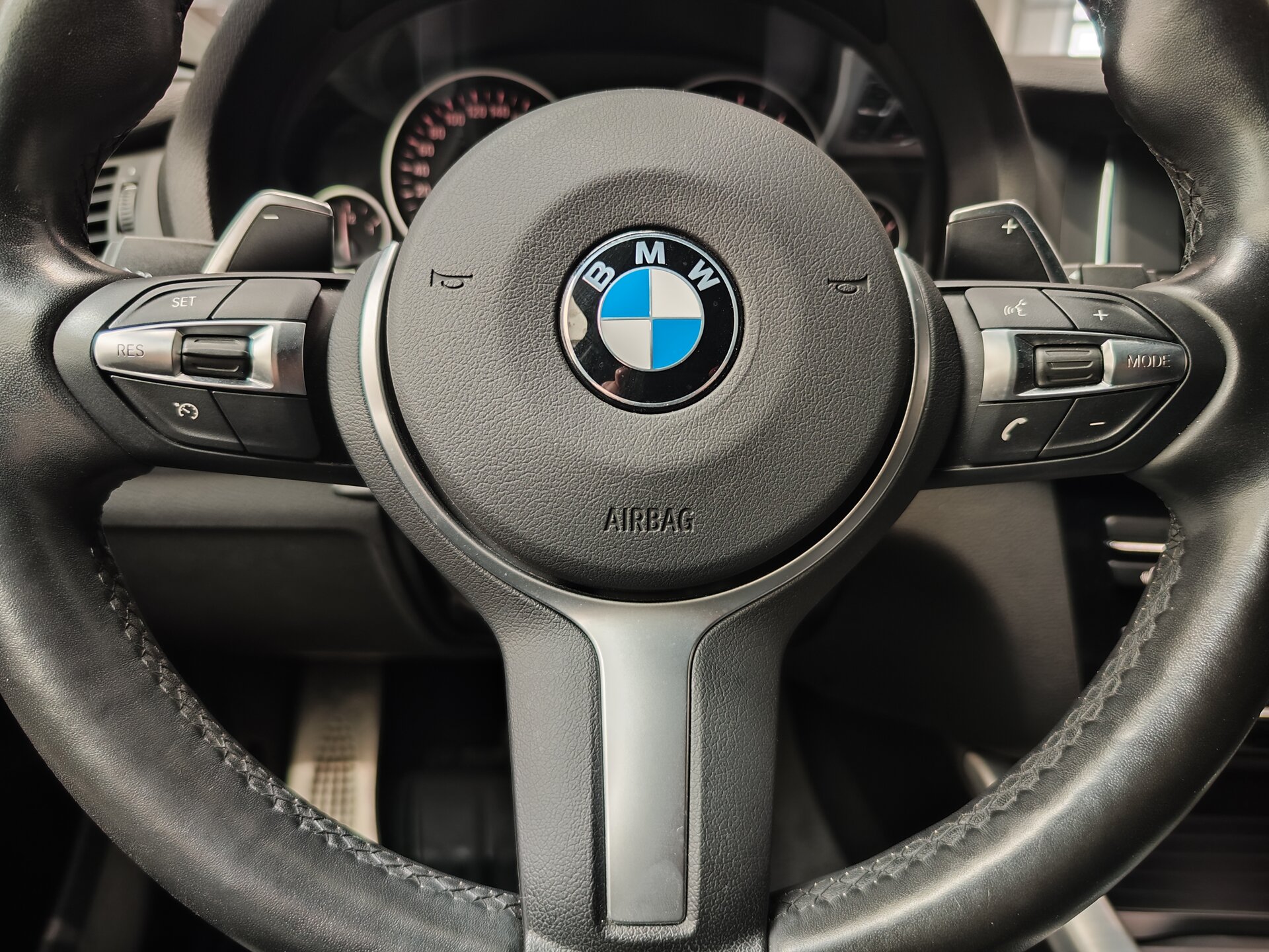 Автомобиль BMW X3 20i xDrive 2.0 AT (184 л.с.) 4WD - 17