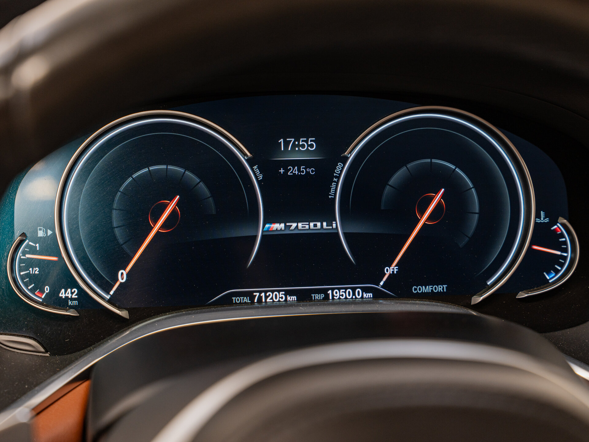 Автомобиль BMW 7 серии M760Li xDrive 6.6 AT (610 л.с.) 4WD - 14