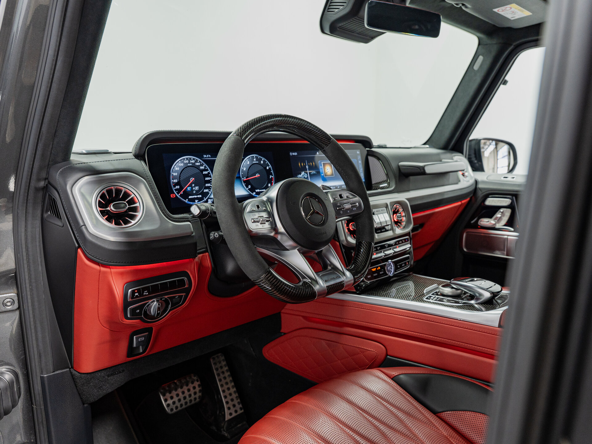Автомобиль Mercedes-Benz G-Класс AMG 63 AMG 4.0 AT (585 л.с.) 4WD - 13