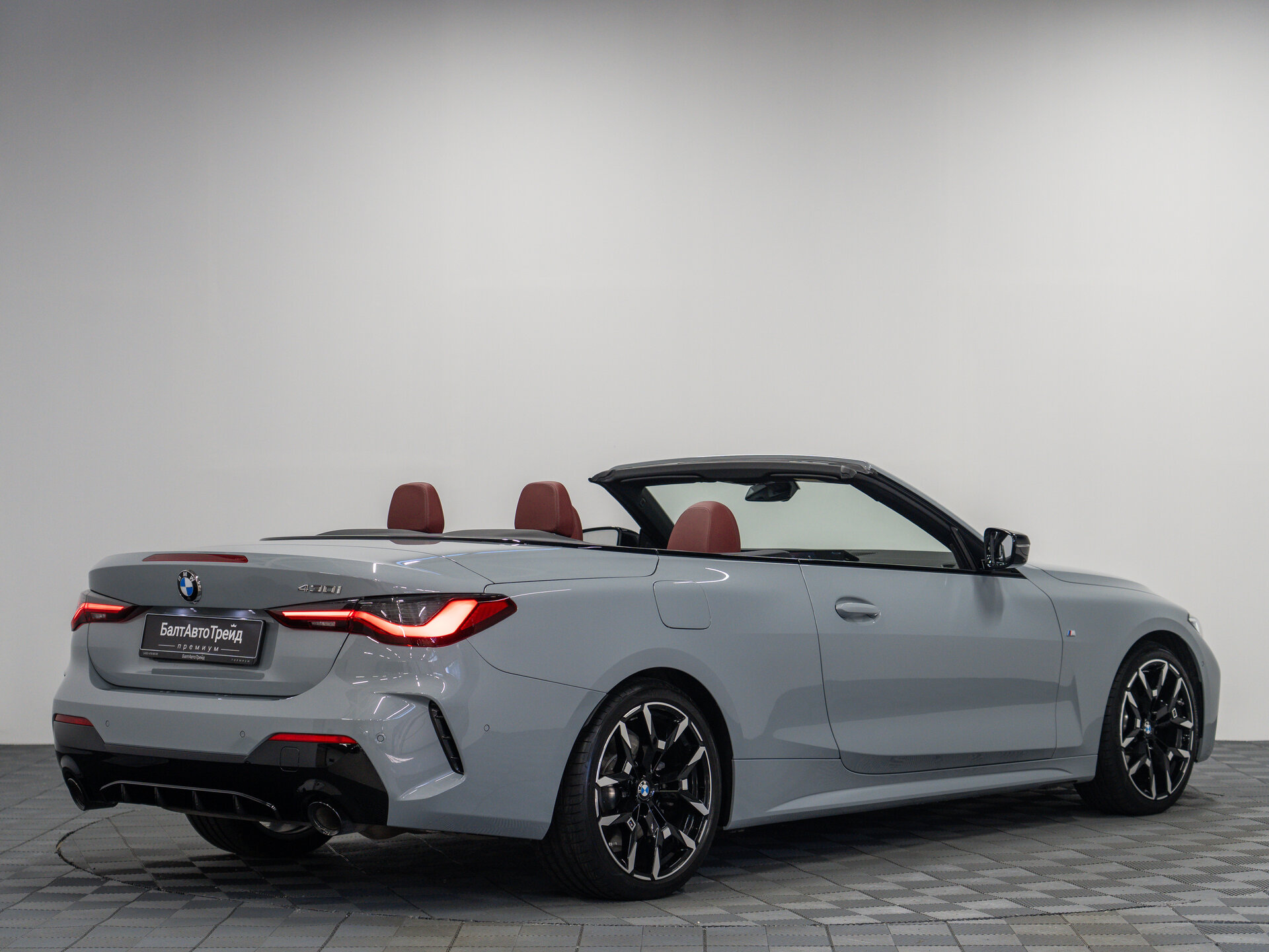 Автомобиль BMW 4 серии 430i 2.0 AT (245 л.с.) - 9