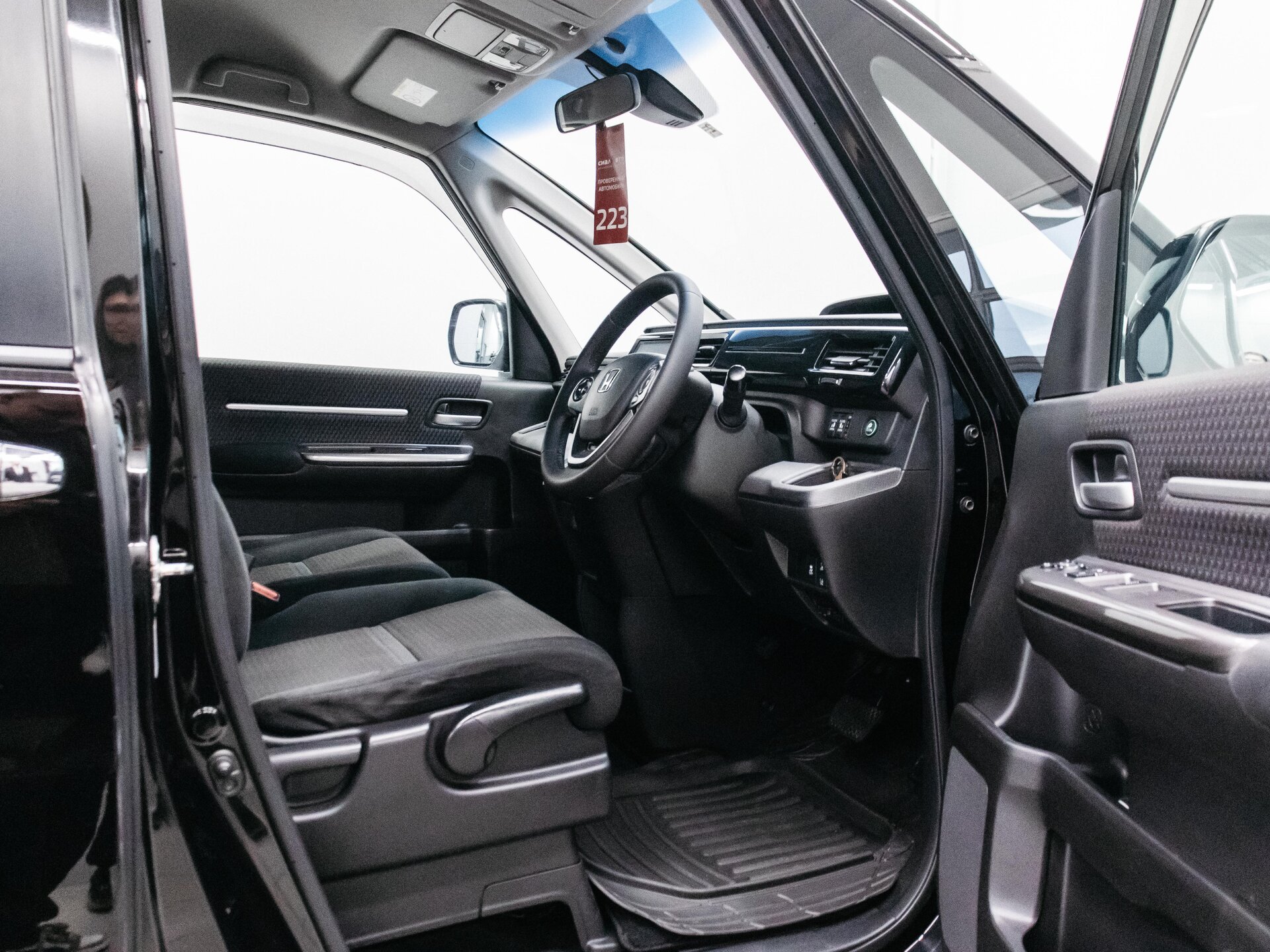 Honda Stepwgn 2015 18