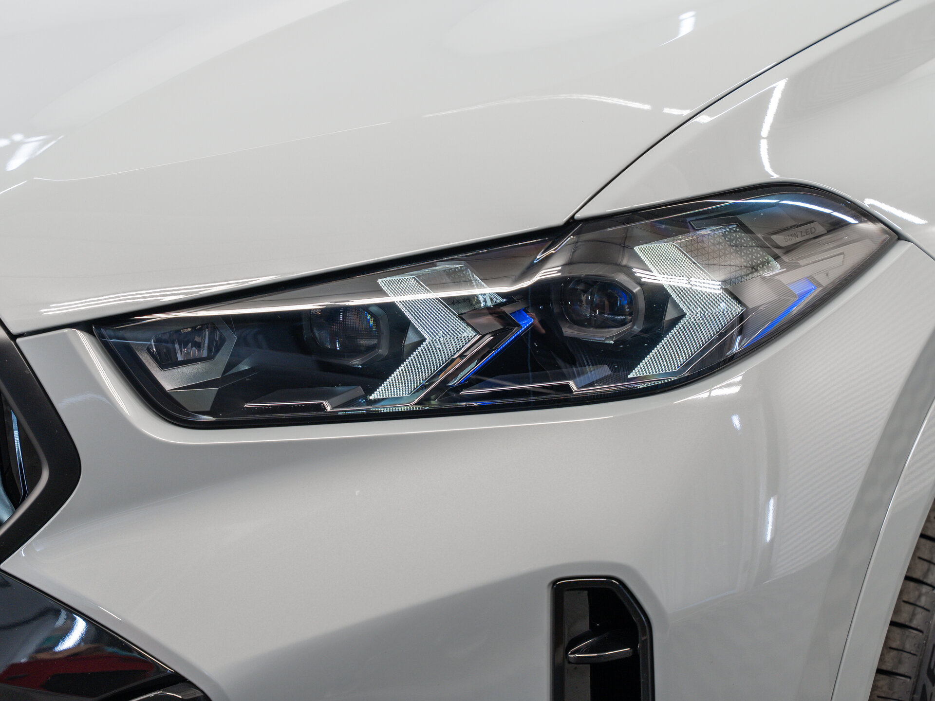 Автомобиль BMW X6 30d 3.0d AT (286 л.с.) 4WD - 9