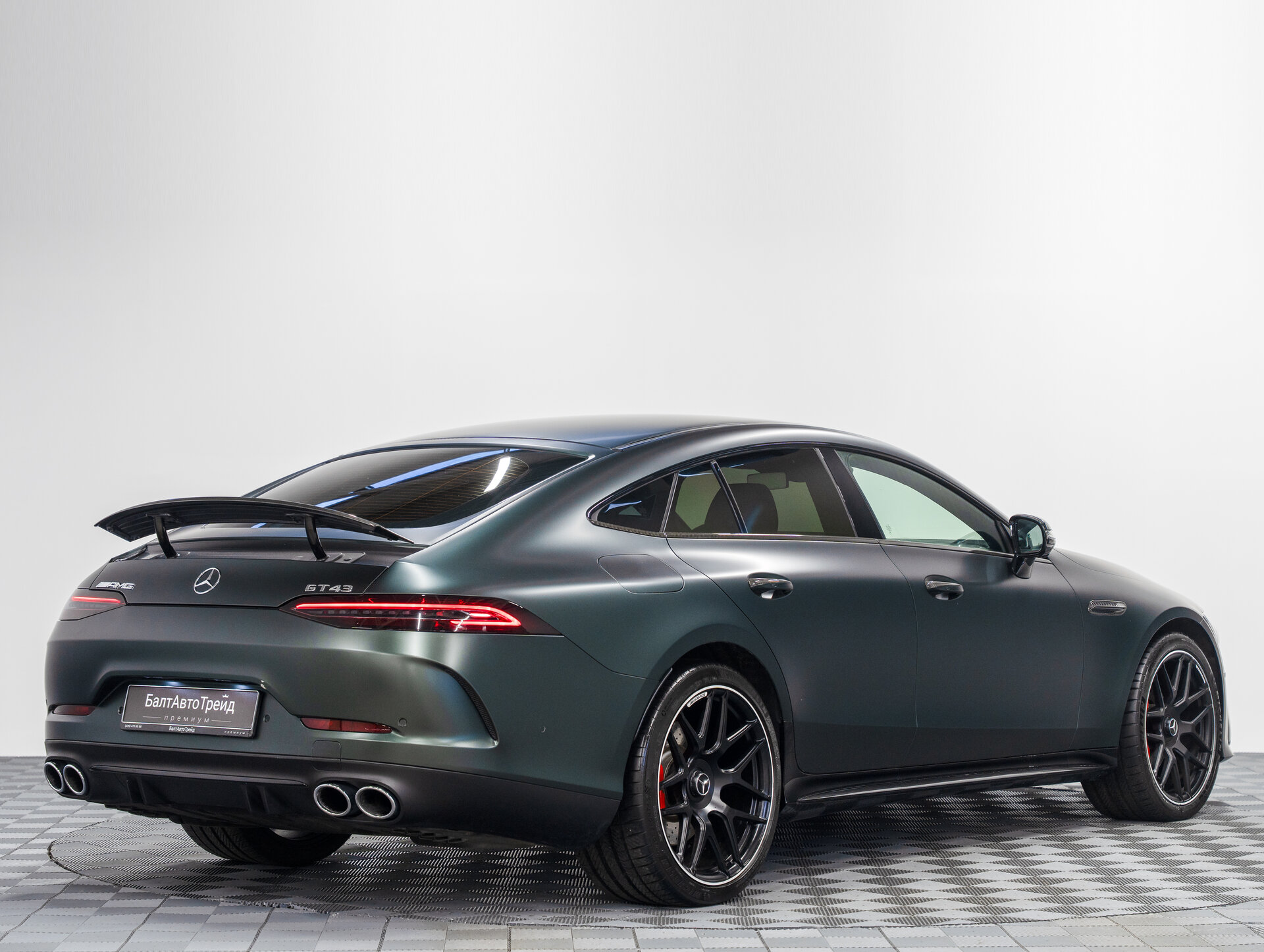 Автомобиль Mercedes-Benz AMG GT 4-Door Coupe 43 3.0 AT (367 л.с.) 4WD - 7