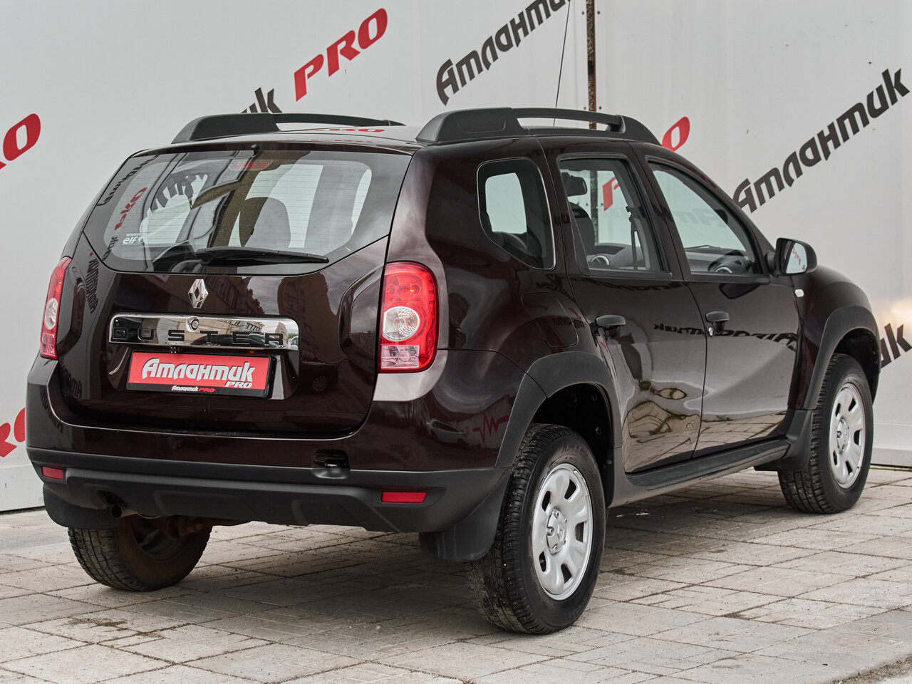 Купить Renault Duster 1.6 MT (102 л.с.), 2014 в Екатеренбурге