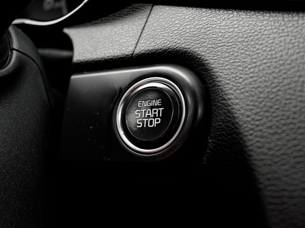 Купить Kia Ceed 1.4 AMT (140 л.с.), 2021 в Екатеренбурге