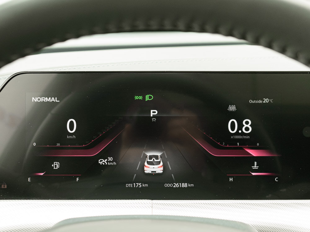Купить Changan UNI-T 1.5 AMT (167 л.с.), 2023 в Екатеренбурге