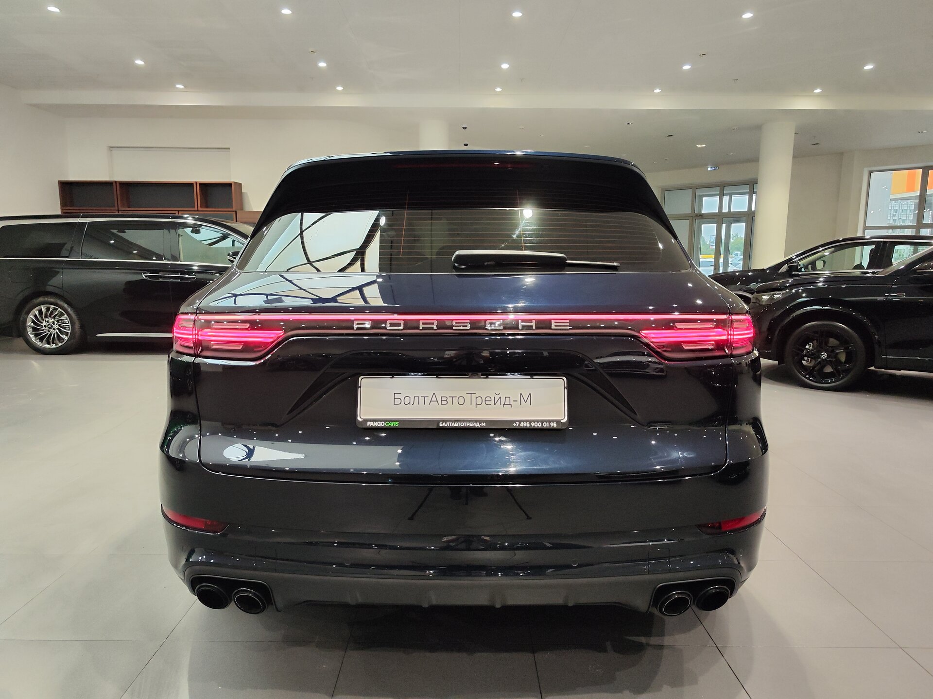 Автомобиль Porsche Cayenne 3.0 AT (340 л.с.) 4WD - 5