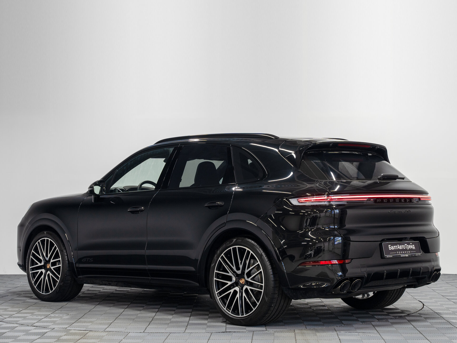 Автомобиль Porsche Cayenne GTS 4.0 AT (500 л.с.) 4WD - 9