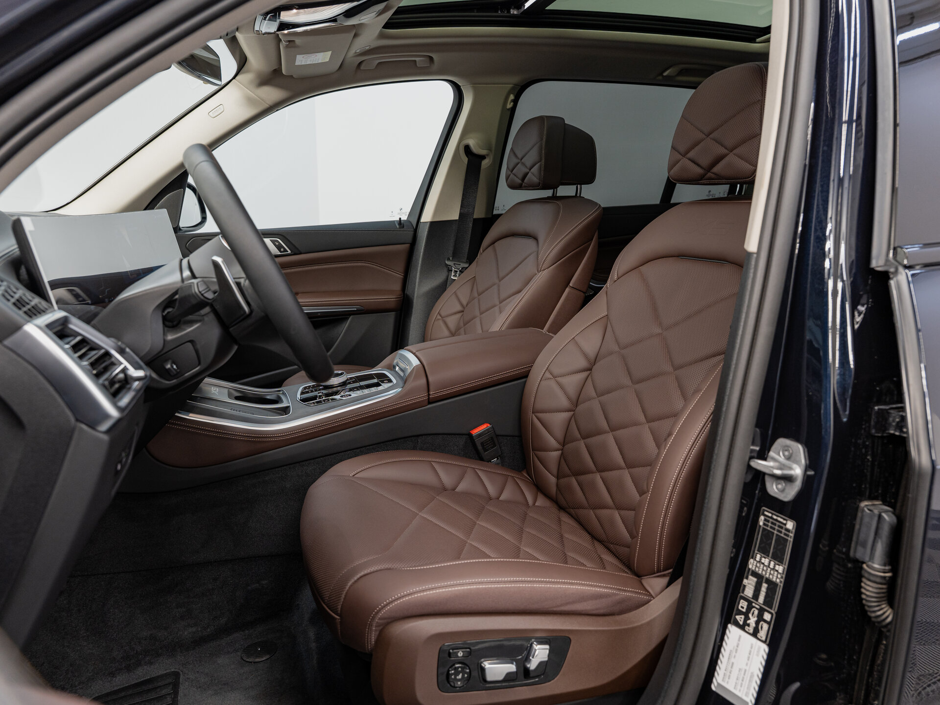 Автомобиль BMW X5 30Li 2.0 AT (258 л.с.) 4WD - 12