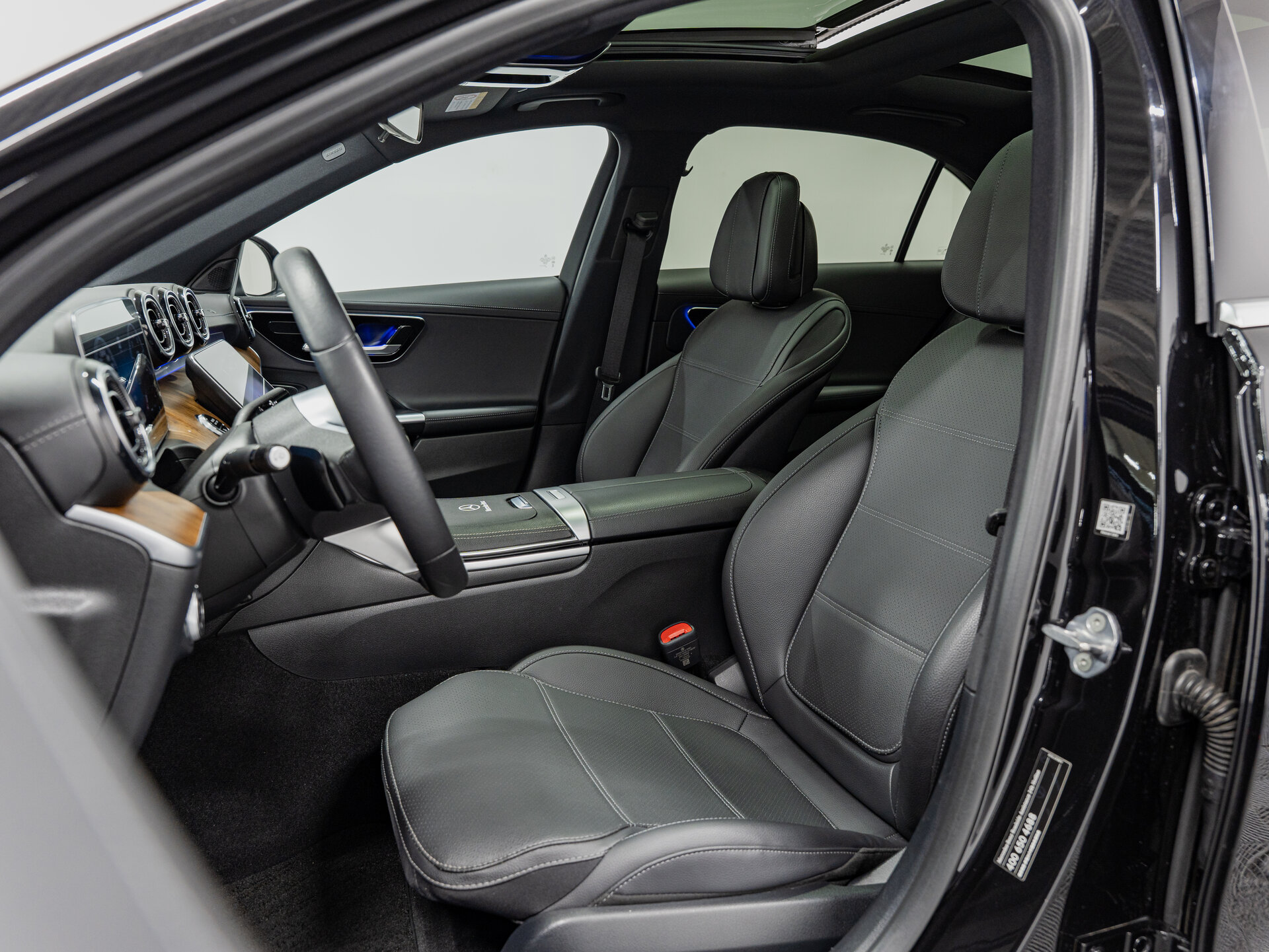 Автомобиль Mercedes-Benz C-Класс 260 L 1.5 AT (204 л.с.) - 20