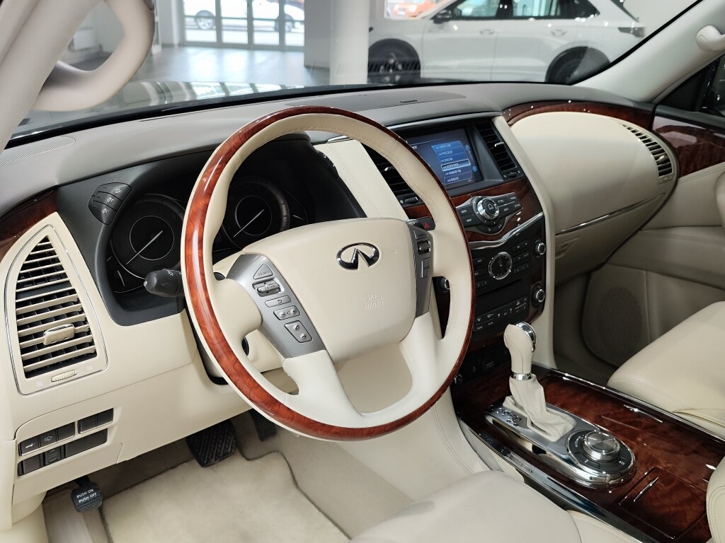 Автомобиль Infiniti QX80 5.6 AT (405 л.с.) 4WD - 7