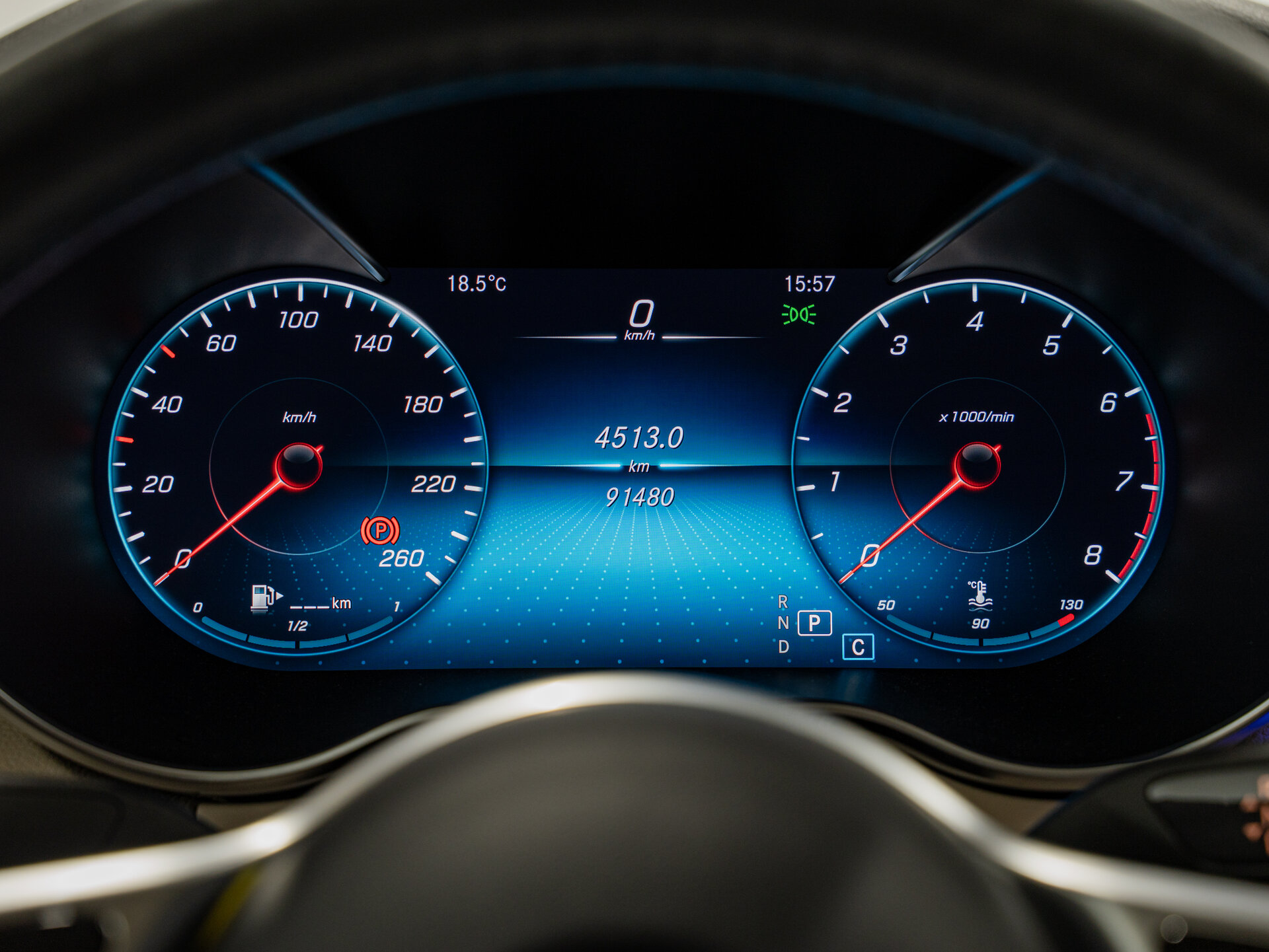 Автомобиль Mercedes-Benz GLC Coupe 300 2.0 AT (249 л.с.) 4WD - 17