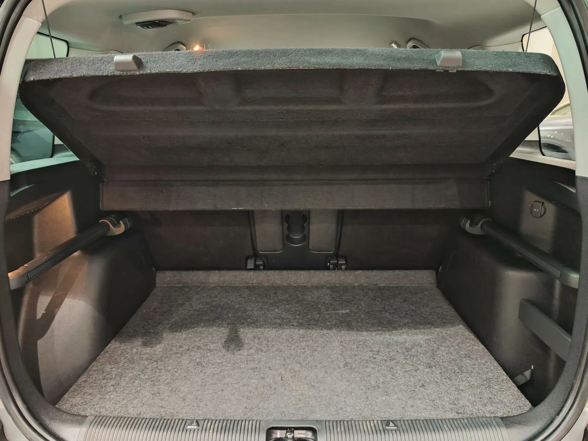 Автомобиль Skoda Yeti 1.4 AMT (122 л.с.) - 10