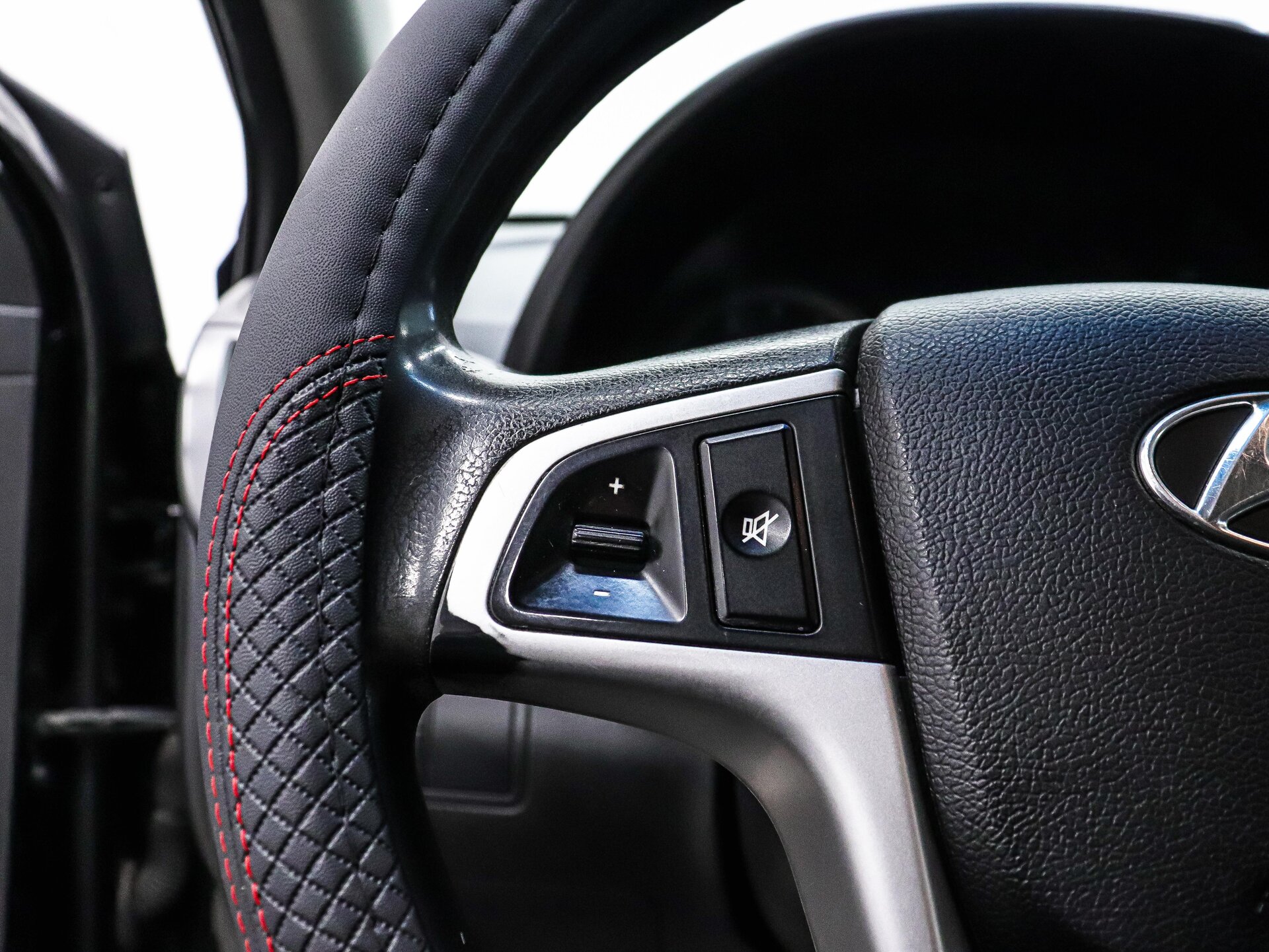 Hyundai Solaris 2014 17
