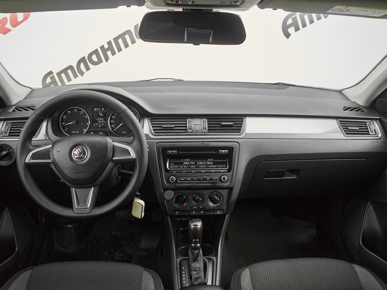 Купить Skoda Rapid 1.6 AT (105 л.с.), 2014 в Екатеренбурге