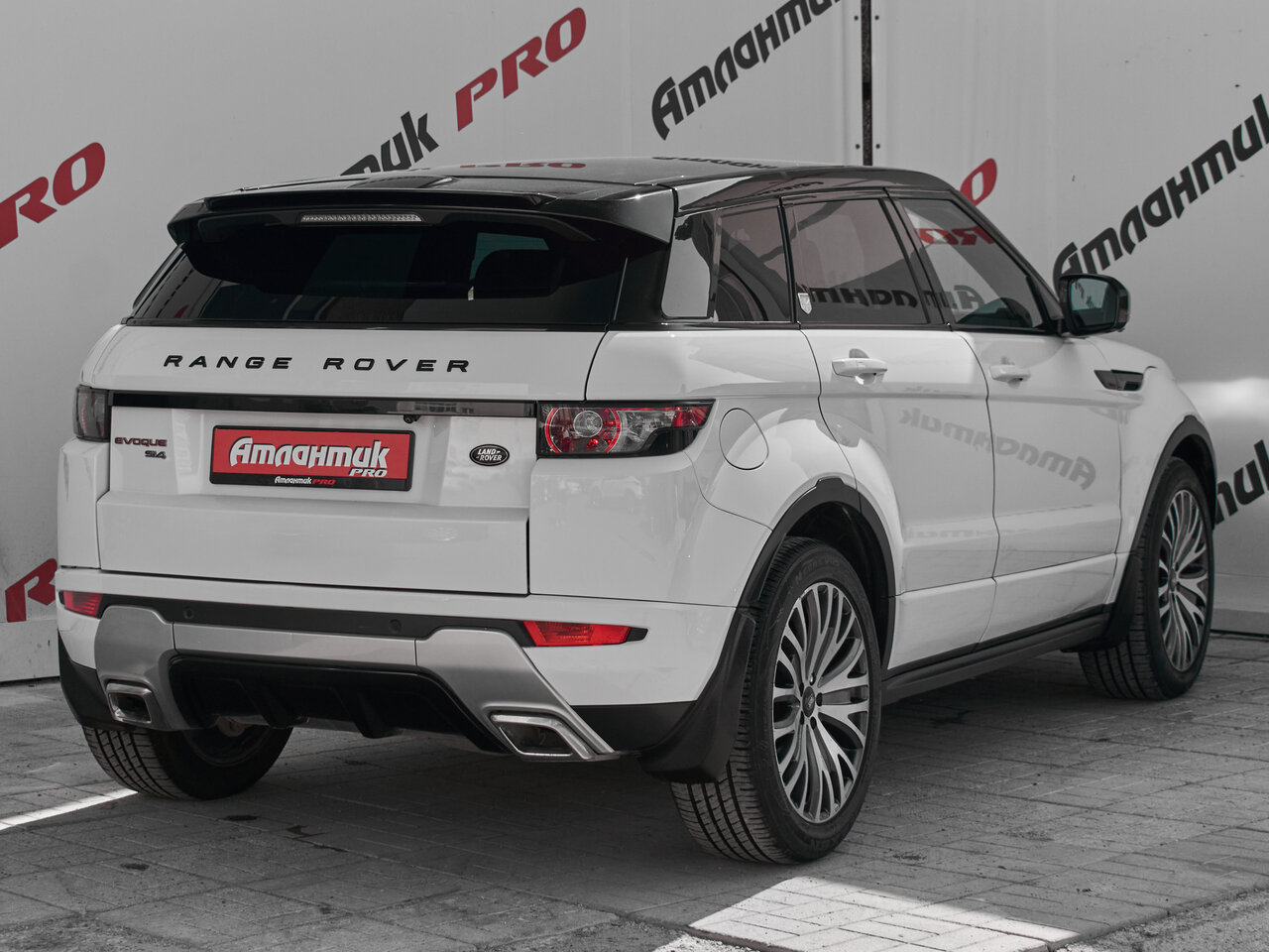 Купить Land Rover Range Rover Evoque 6-speed 2.0 AT (240 л.с.) 4WD, 2011 в Екатеренбурге