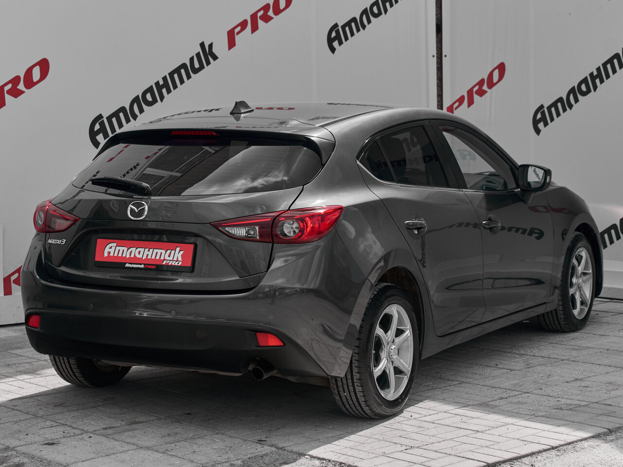 Купить Mazda 3 1.6 AT (104 л.с.), 2014 в Екатеренбурге