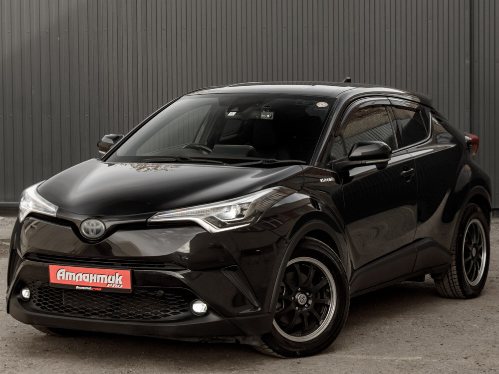 Купить Toyota C-HR 1.8hyb CVT (98 л.с.), 2018 в Екатеренбурге