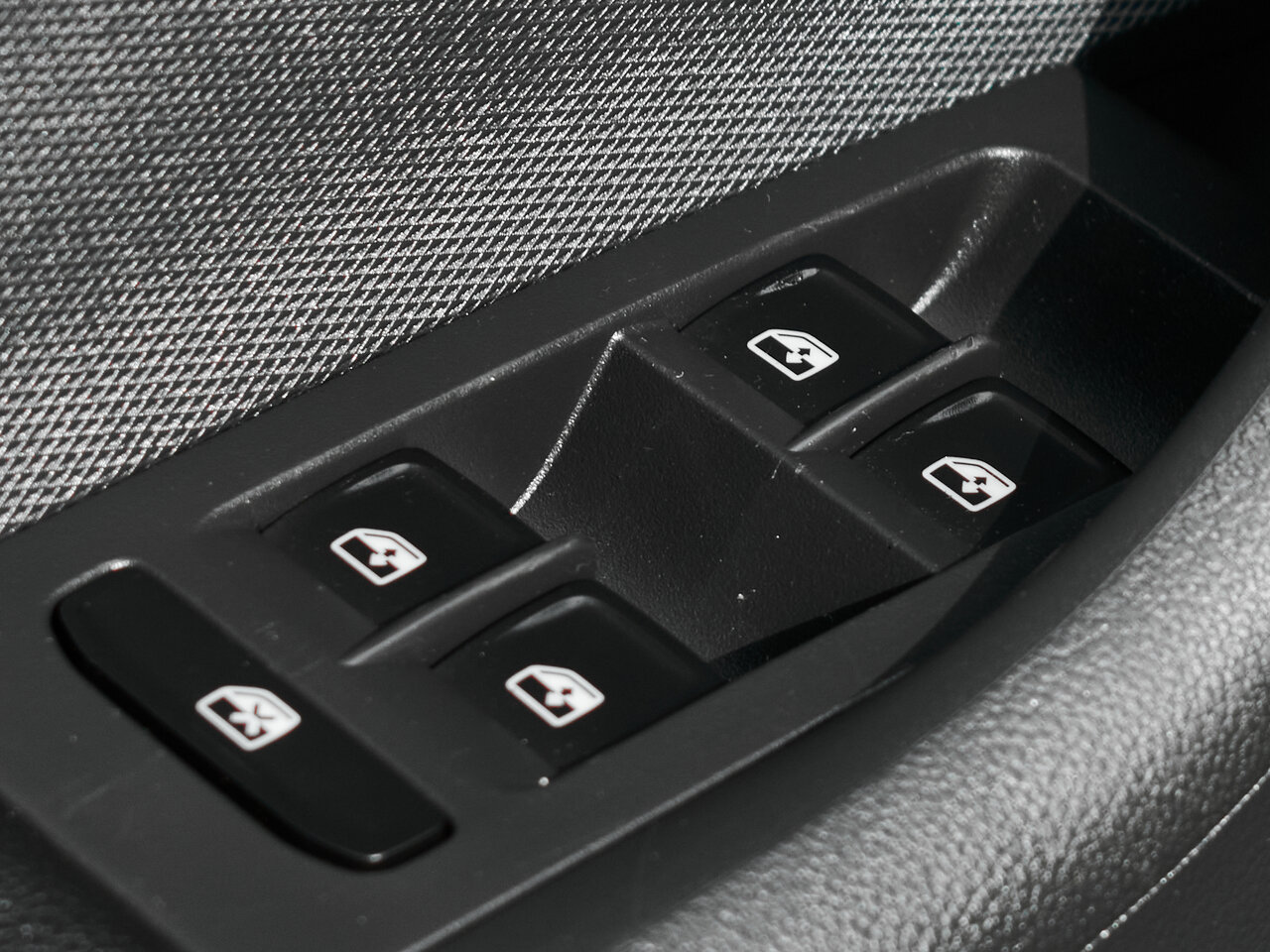 Купить Skoda Rapid 1.6 MT (90 л.с.), 2018 в Екатеренбурге