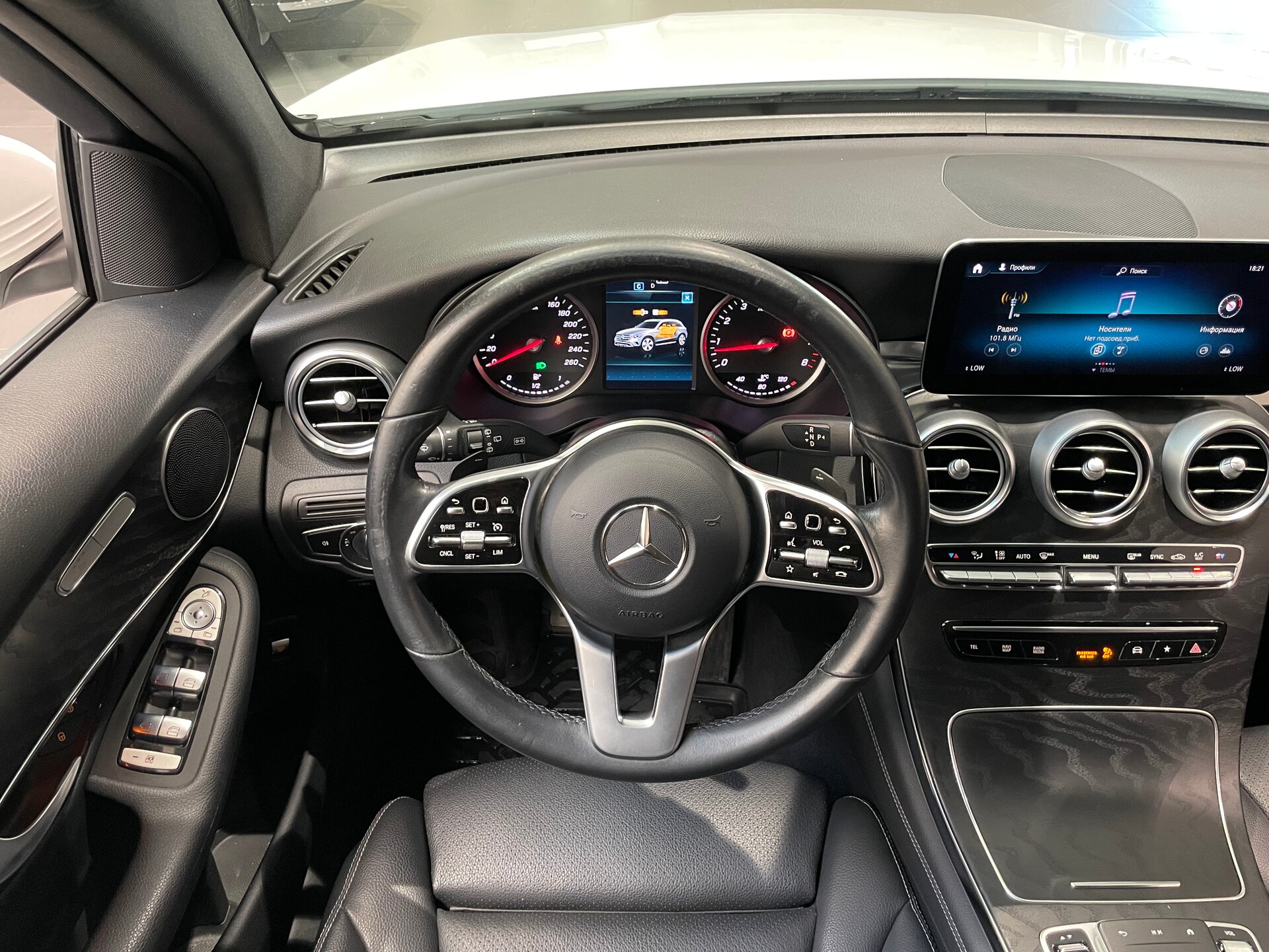 Автомобиль Mercedes-Benz GLC 200 2.0 AT (197 л.с.) 4WD - 14