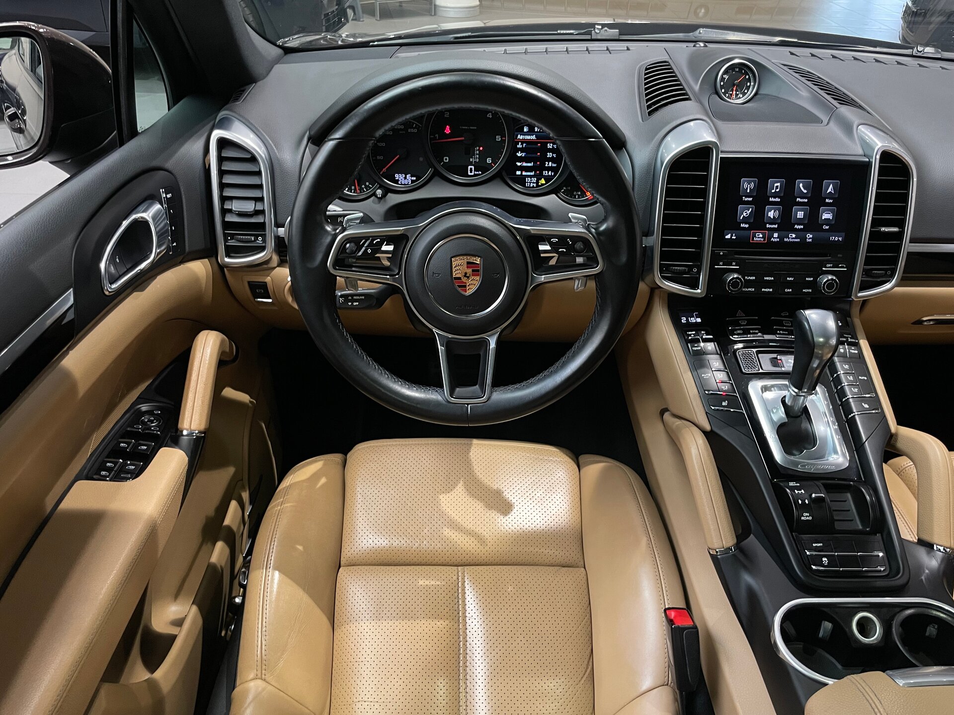 Автомобиль Porsche Cayenne Diesel 3.0d AT (245 л.с.) 4WD - 14