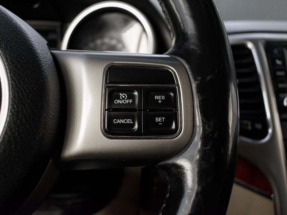 Купить Jeep Grand Cherokee 3.6 AT (286 л.с.) 4WD, 2011 в Екатеренбурге