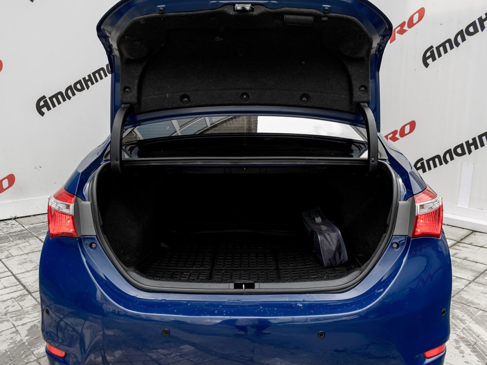 Купить Toyota Corolla 1.6 CVT (122 л.с.), 2013 в Екатеренбурге