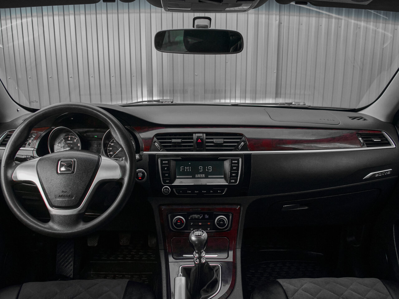 Купить Zotye T600 1.5 MT (149 л.с.), 2018 в Екатеренбурге