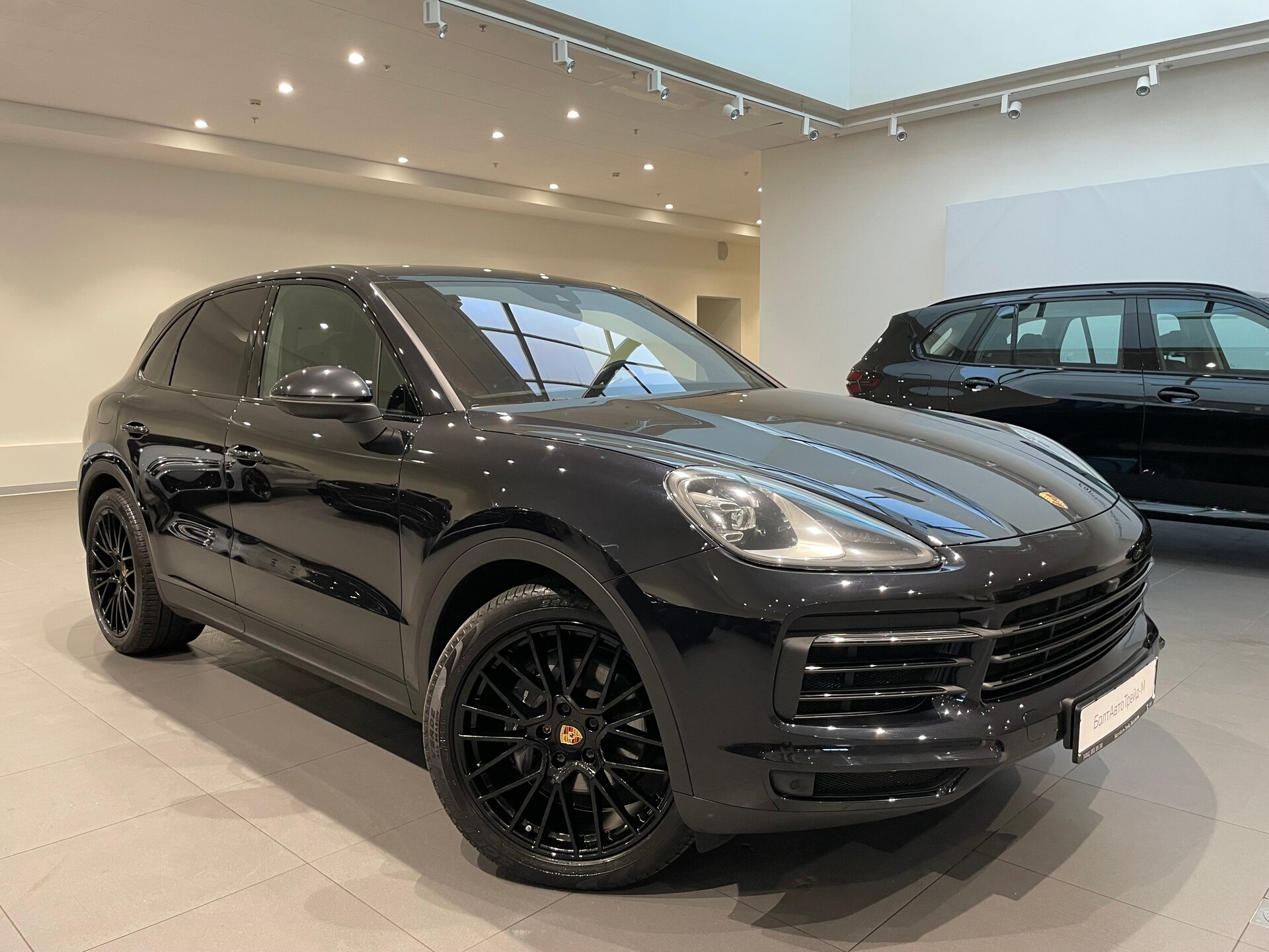 Автомобиль Porsche Cayenne 3.0 AT (340 л.с.) 4WD - 3