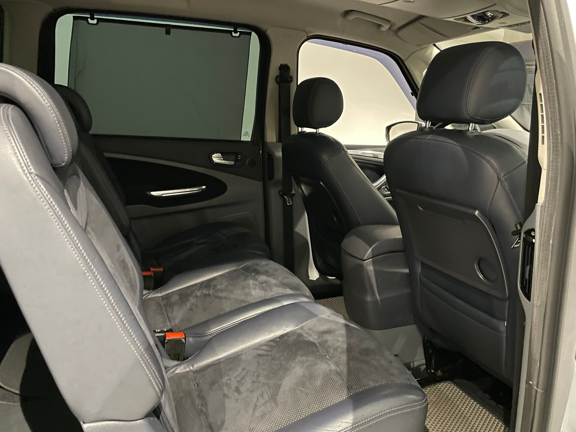 Автомобиль Ford Galaxy 2.3 AT (161 л.с.) - 10