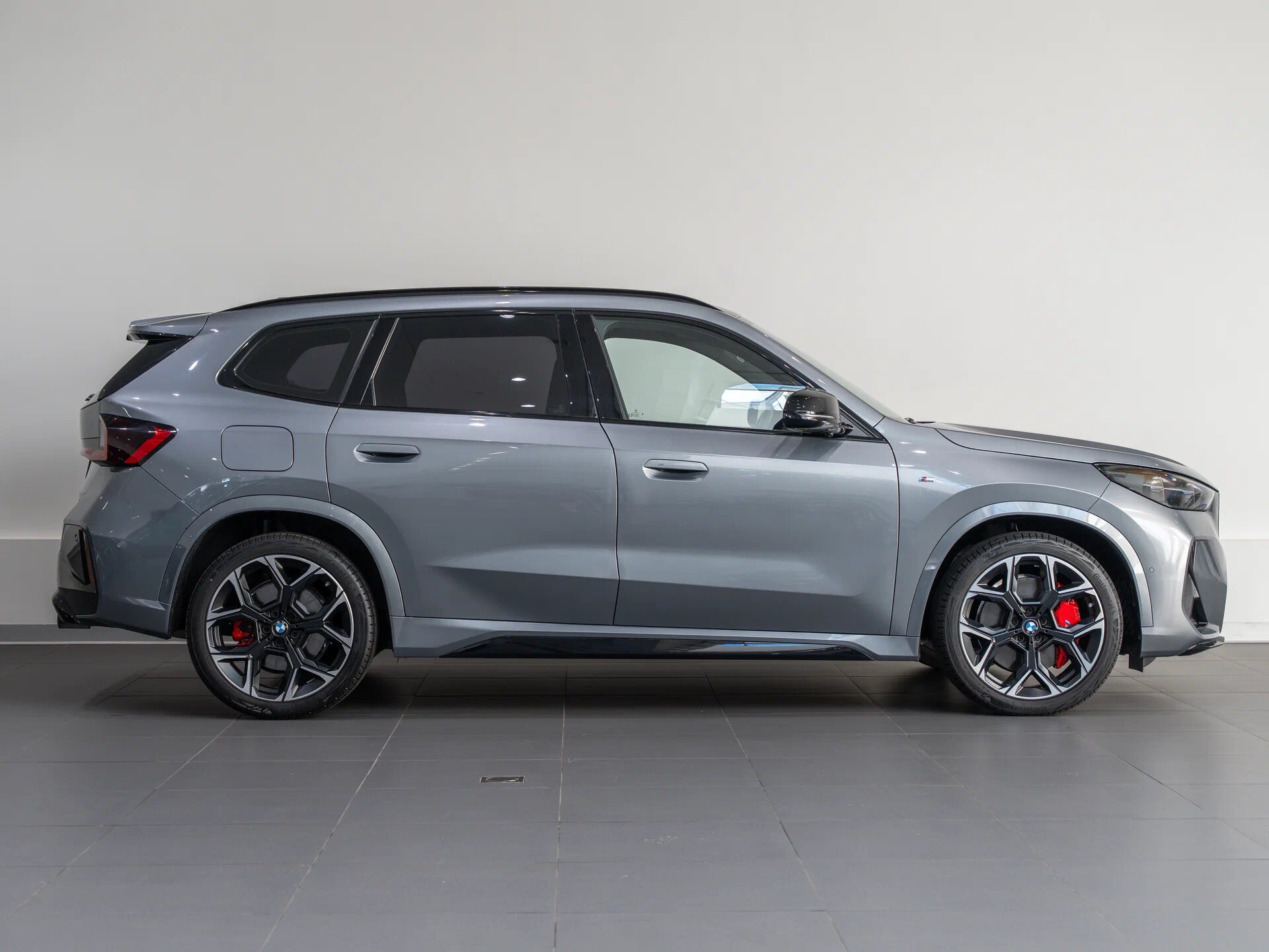 Автомобиль BMW X1 M35Li 2.0 AMT (300 л.с.) 4WD - 4