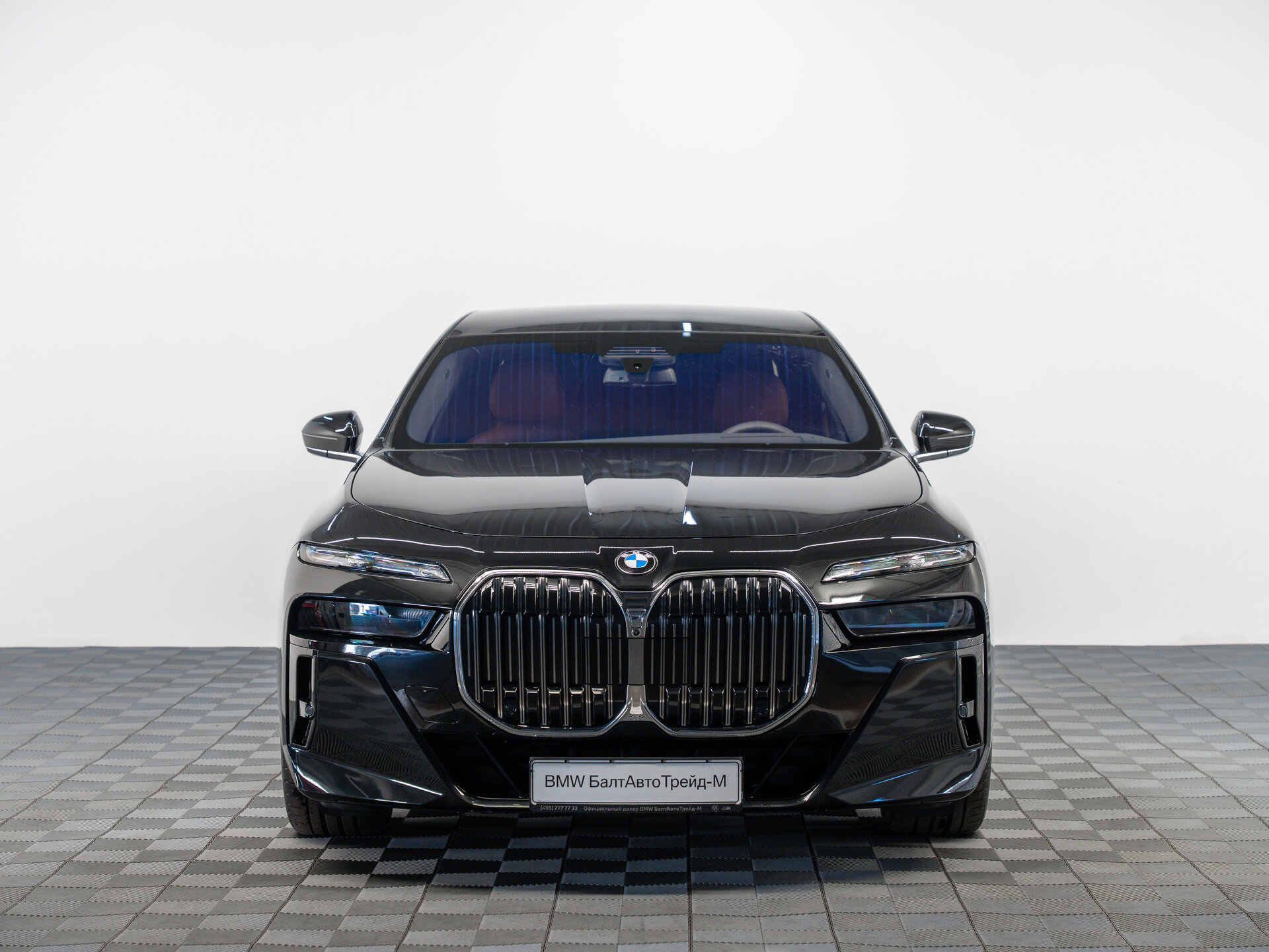 Автомобиль BMW 7 серии 740i xDrive 3.0 AT (380 л.с.) 4WD - 7