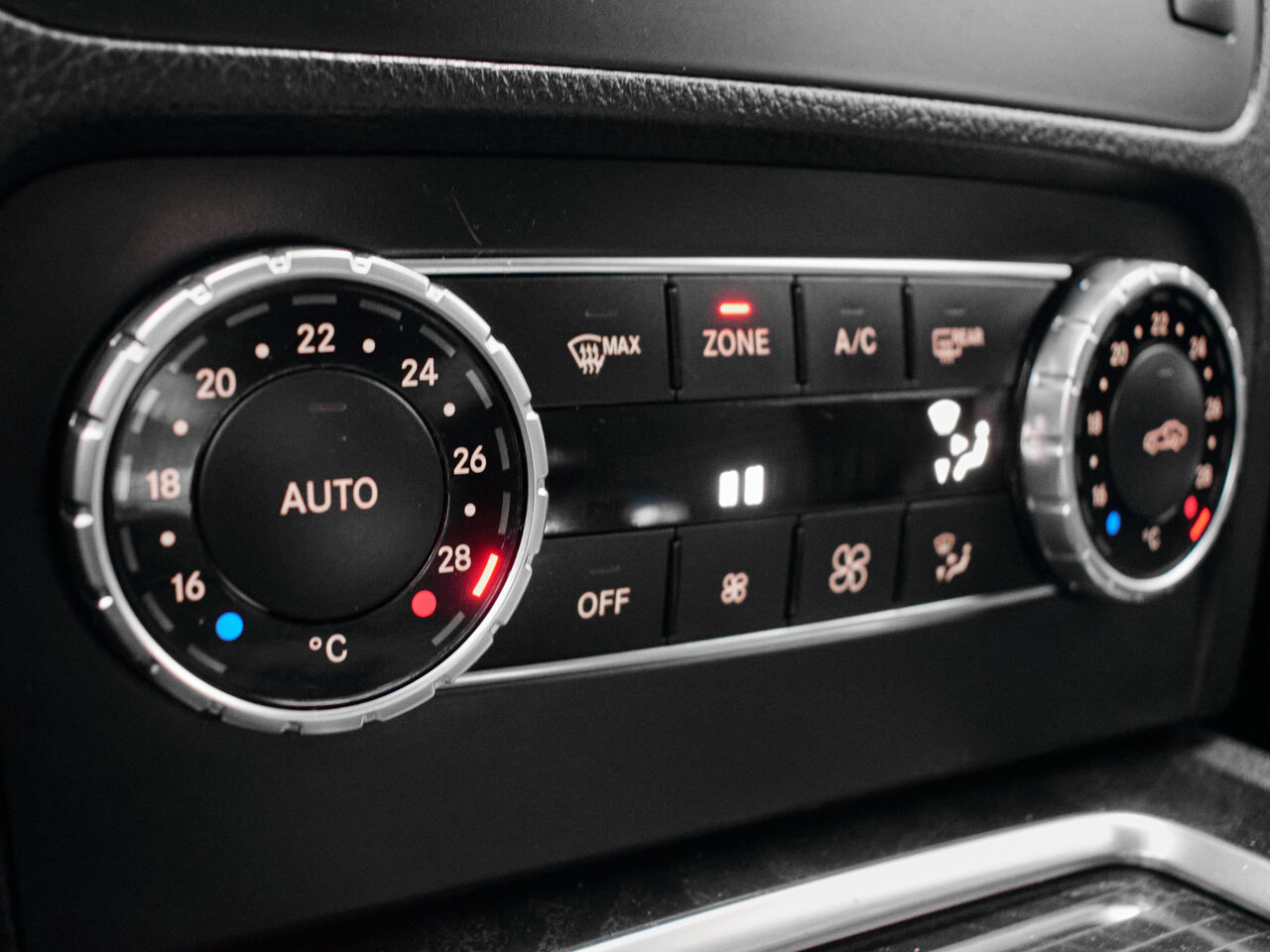 Купить Mercedes-Benz GLK-Класс 220 CDI 2.1d AT (170 л.с.) 4WD, 2014 в Екатеренбурге