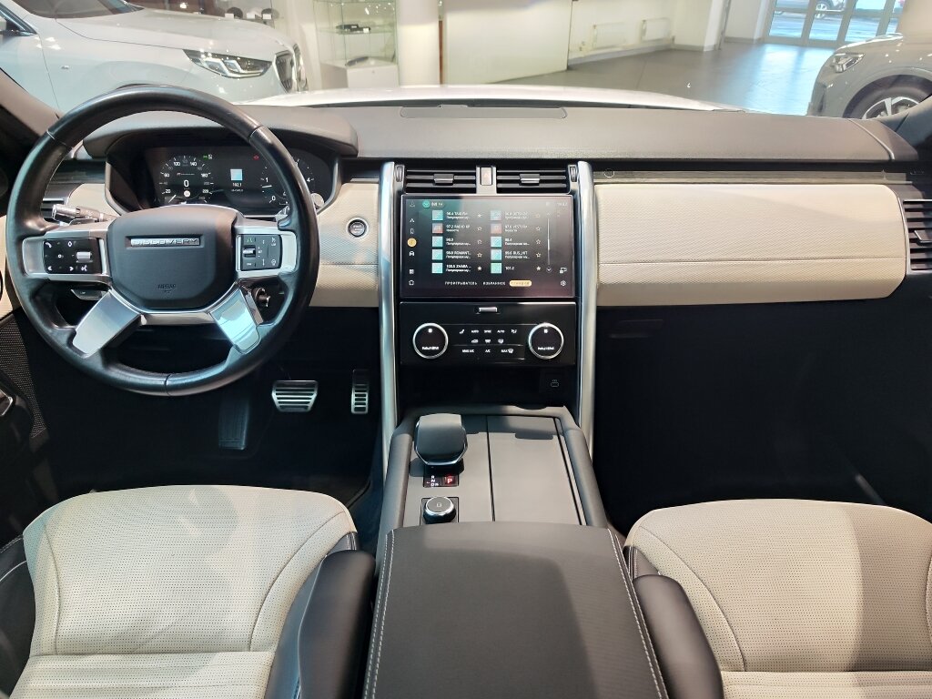 Автомобиль Land Rover Discovery D250 3.0d AT (249 л.с.) 4WD - 13
