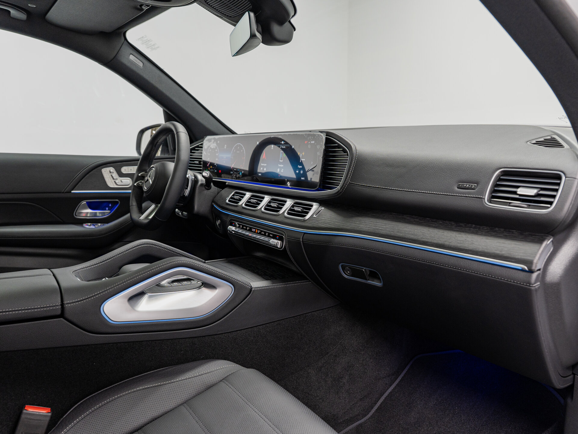Автомобиль Mercedes-Benz GLE 450 d 3.0d AT (367 л.с.) 4WD - 15